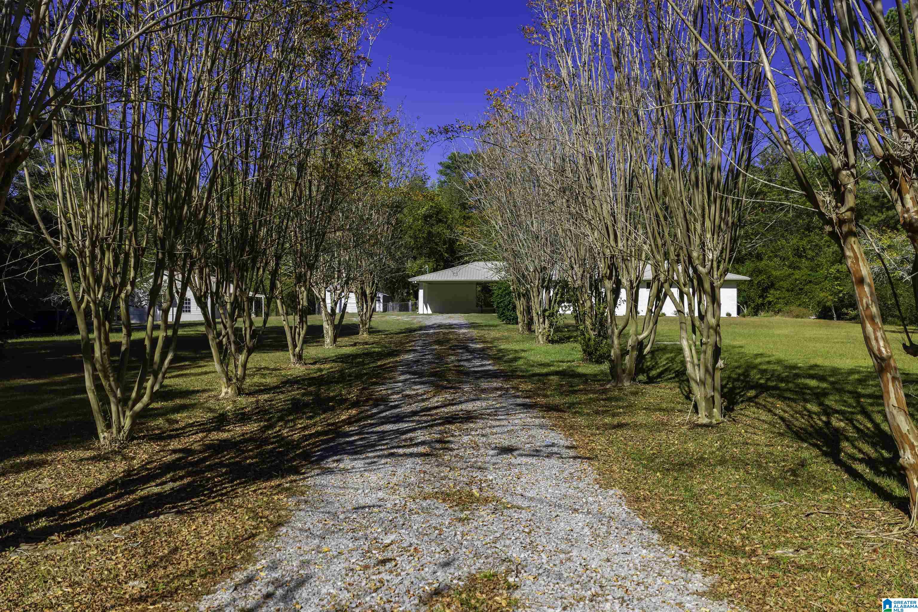 9389 CENTRAL ROAD