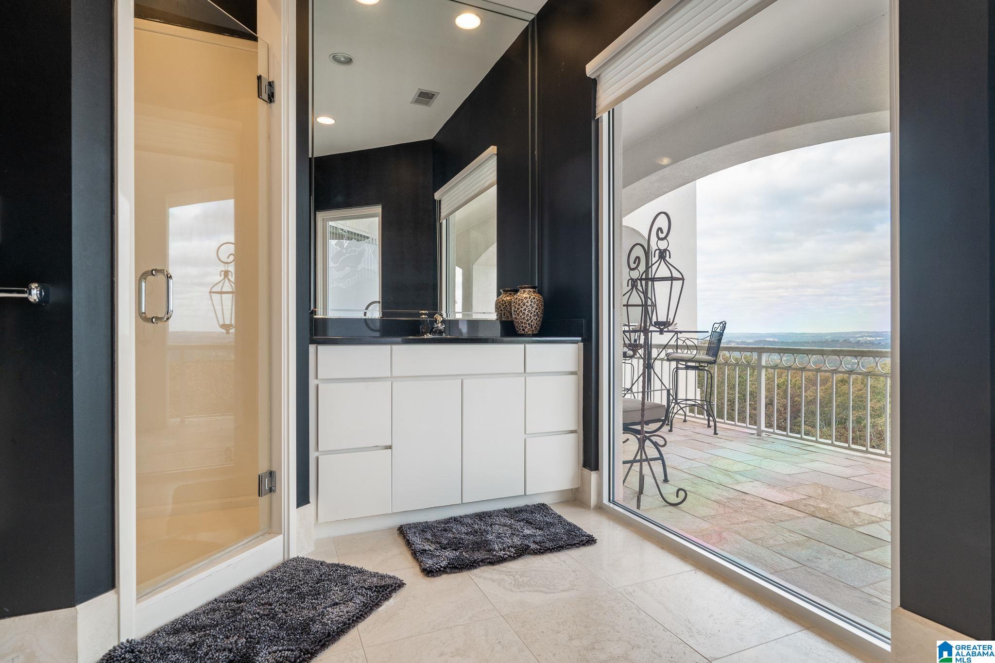 1157 GREYSTONE CREST