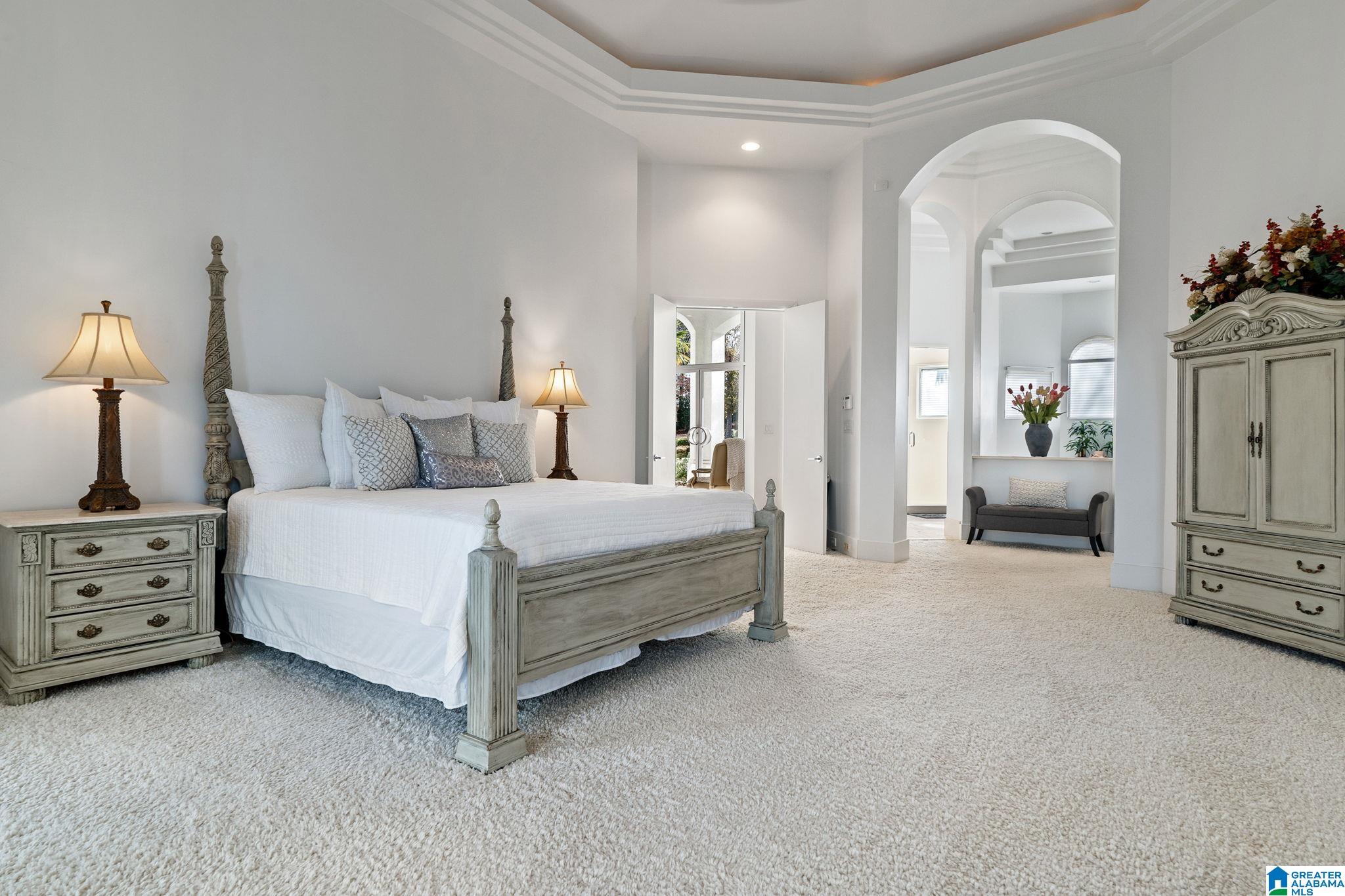 1157 GREYSTONE CREST