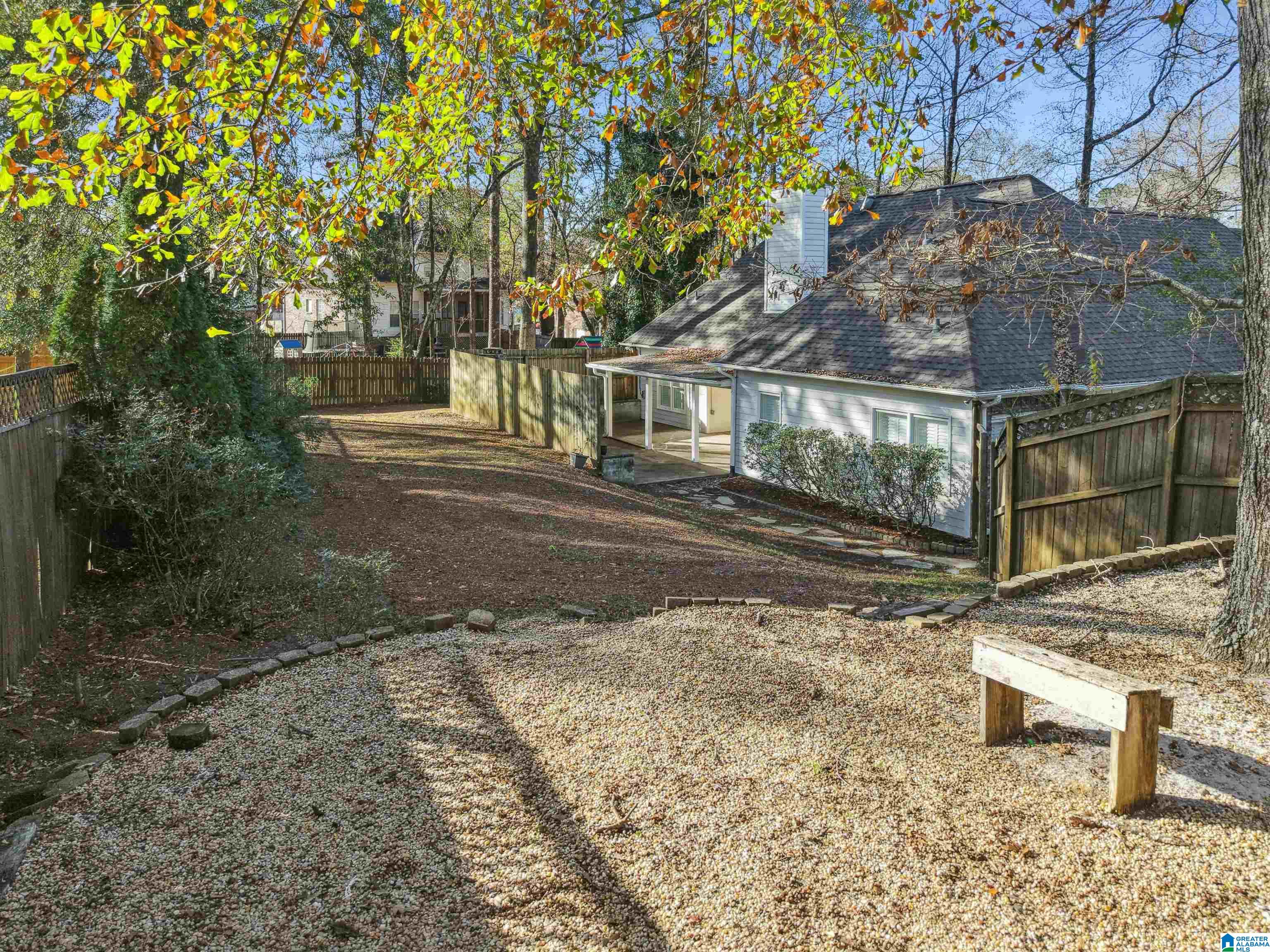 539 WOODRUFF PARKWAY