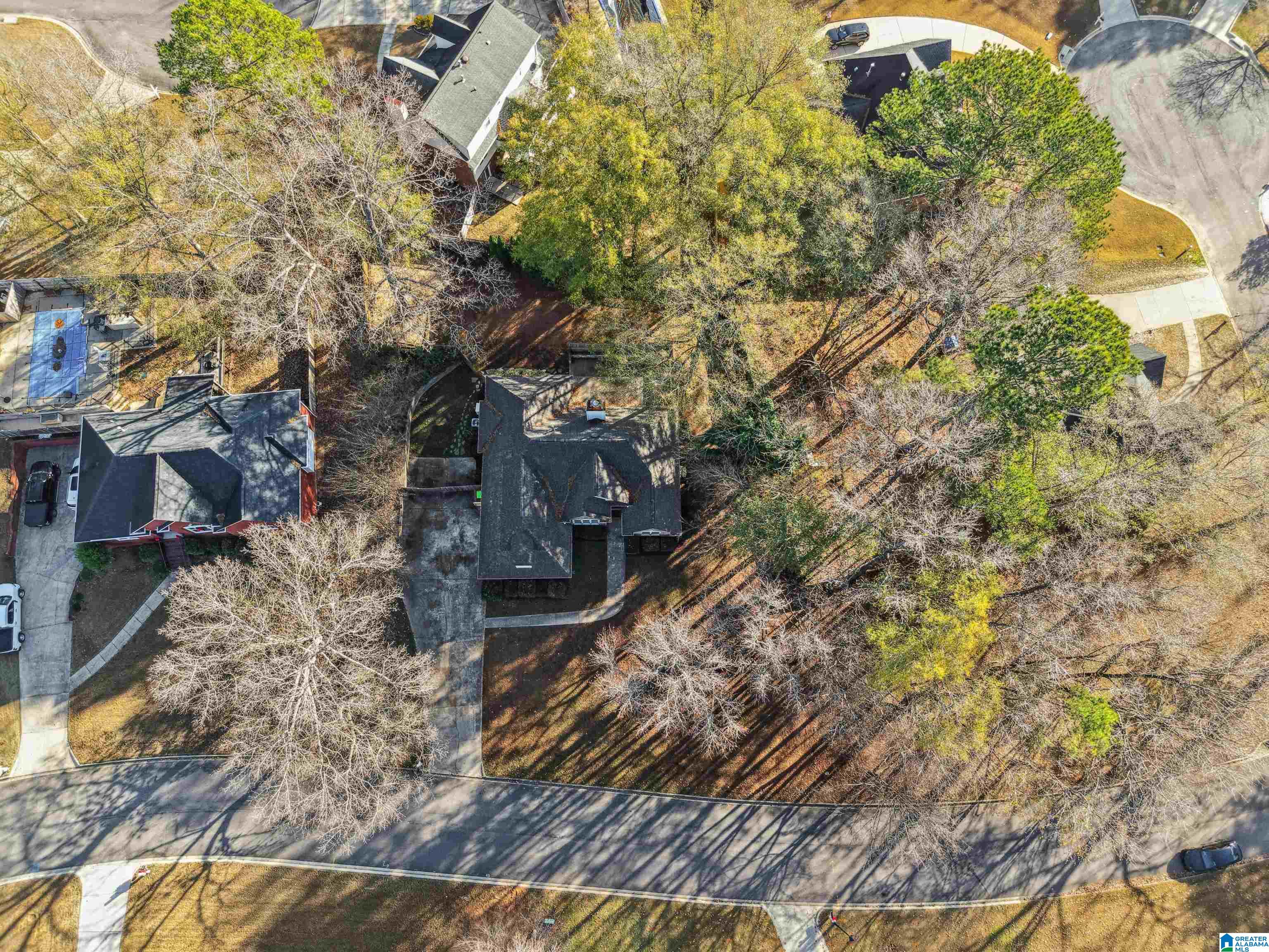 539 WOODRUFF PARKWAY