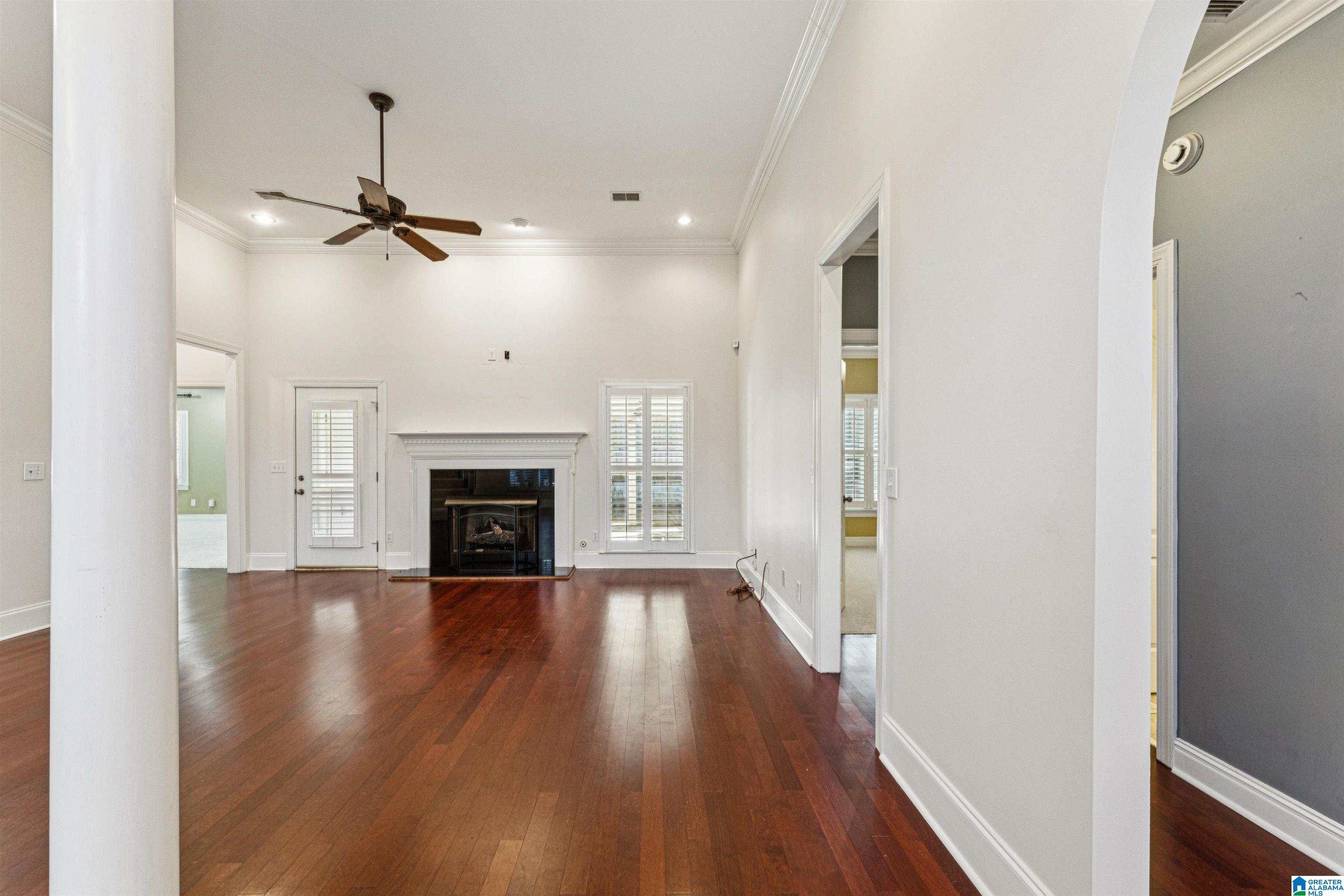 539 WOODRUFF PARKWAY