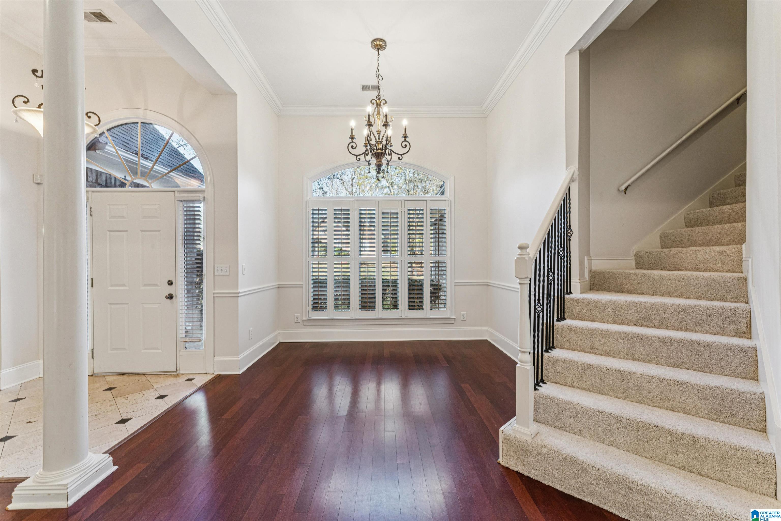 539 WOODRUFF PARKWAY