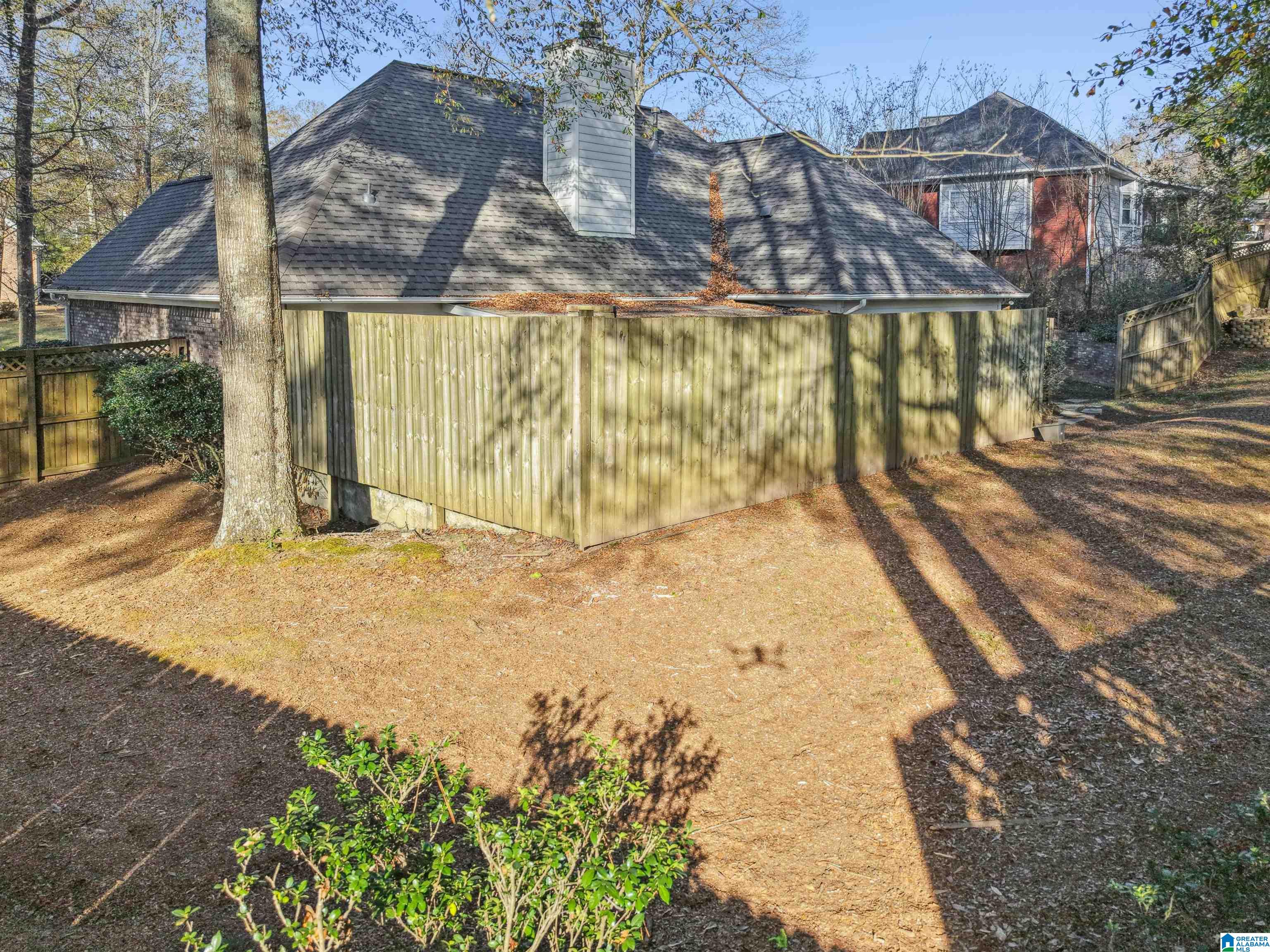 539 WOODRUFF PARKWAY