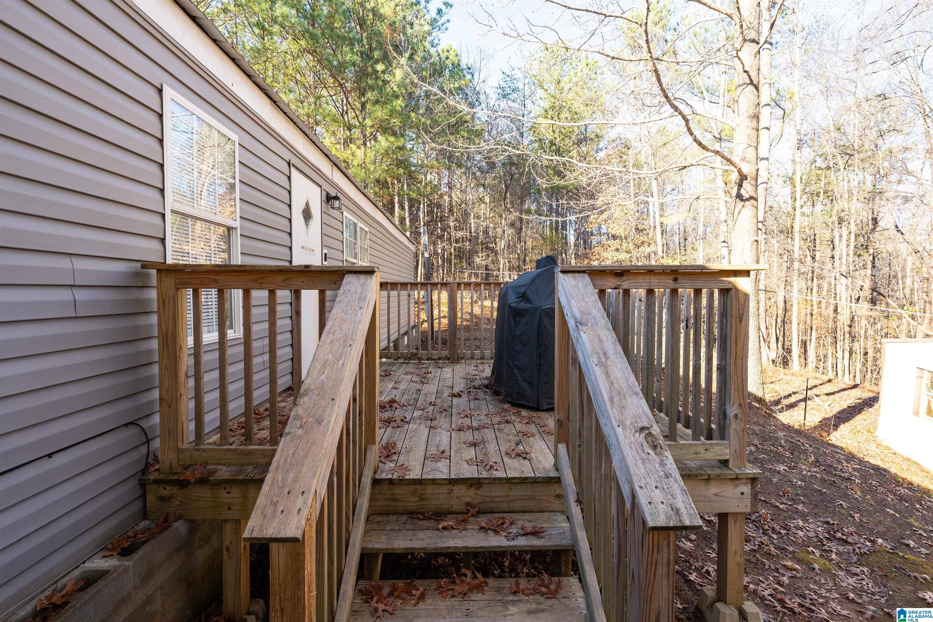 150 COUNTRY LIVING CIRCLE
