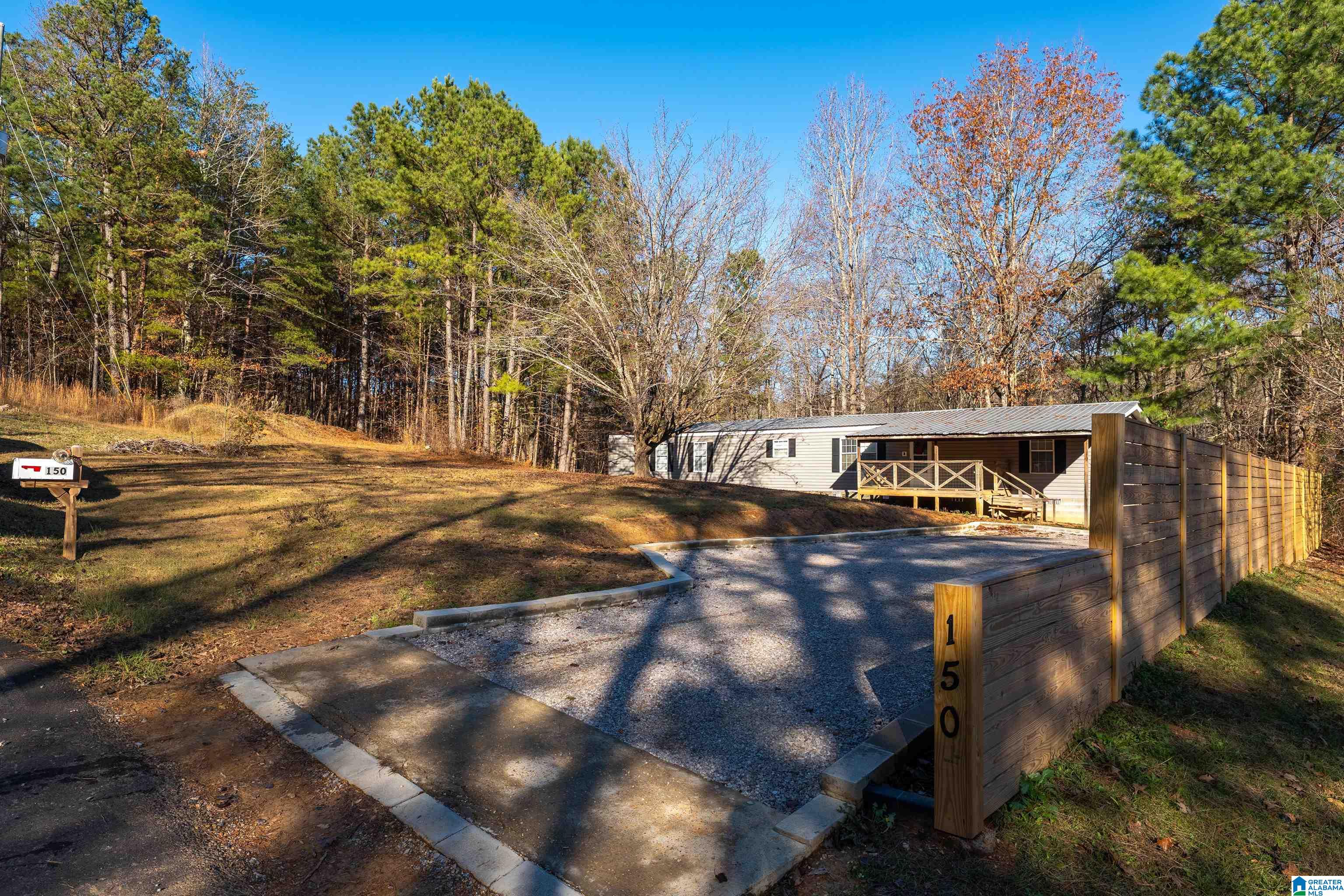 150 COUNTRY LIVING CIRCLE