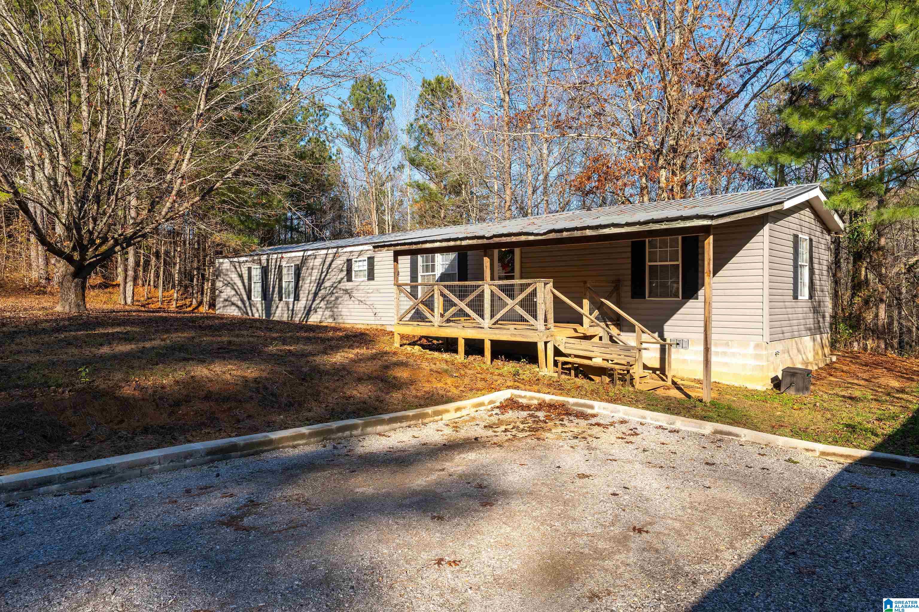 150 COUNTRY LIVING CIRCLE
