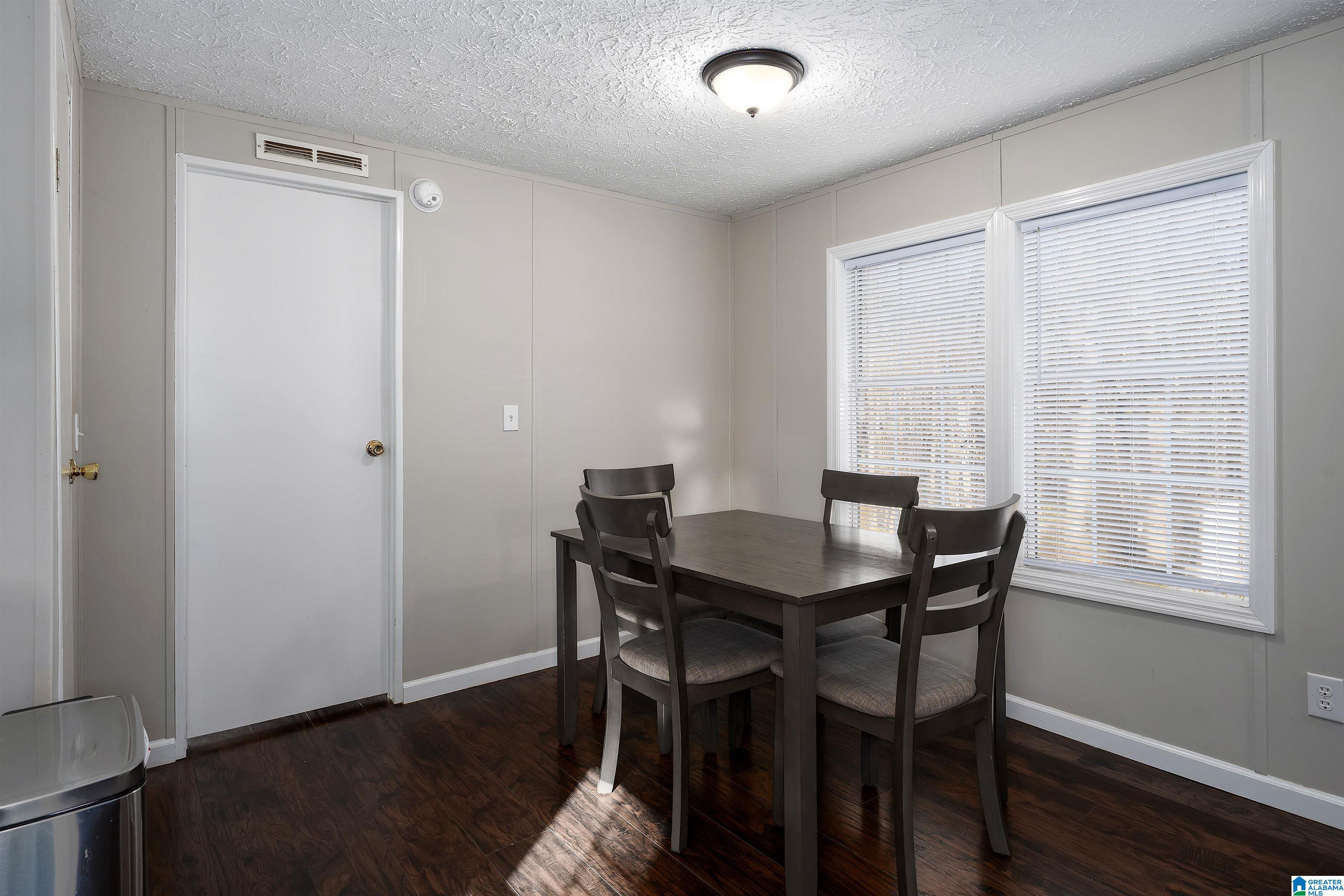 150 COUNTRY LIVING CIRCLE