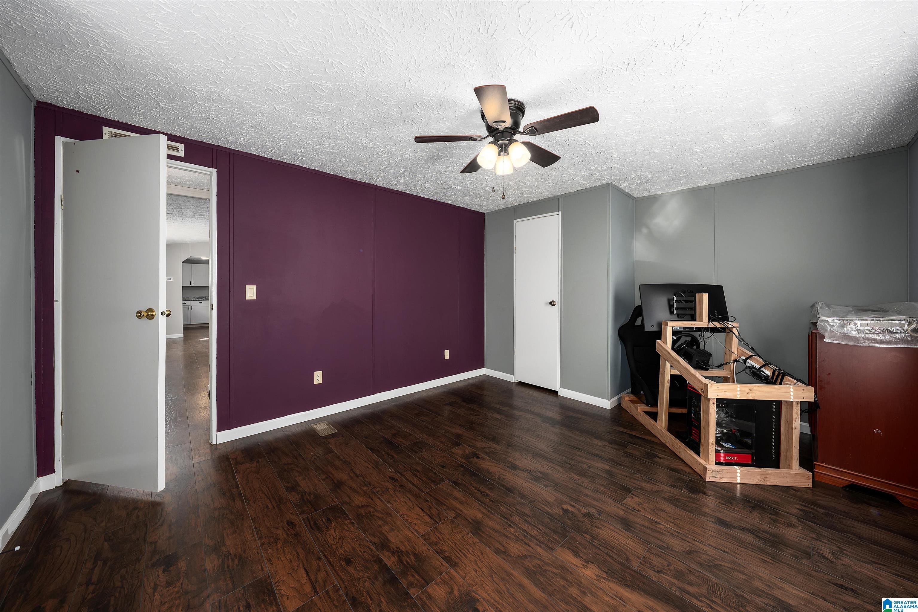 150 COUNTRY LIVING CIRCLE