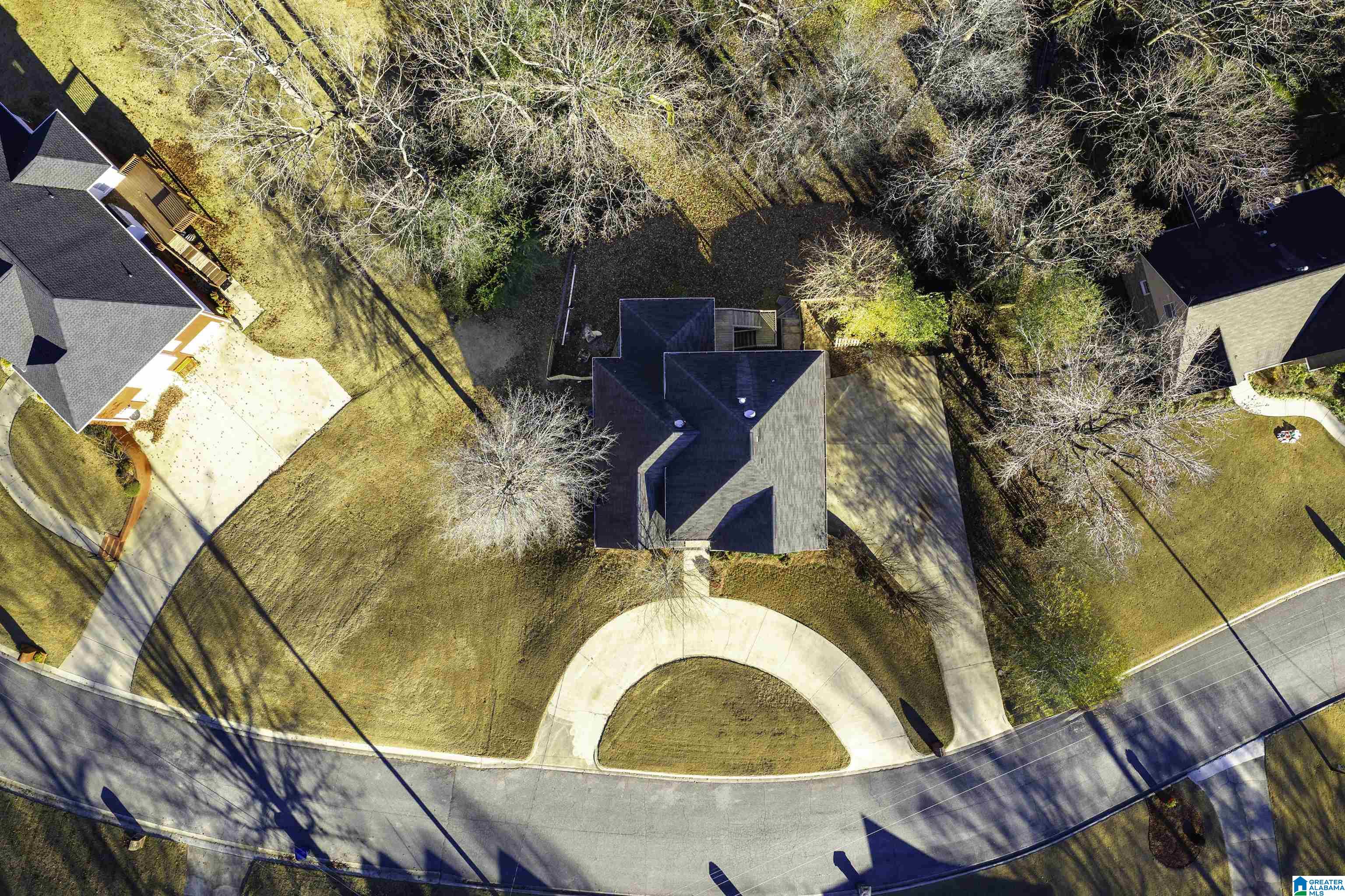 3545 STILL OAKS DRIVE