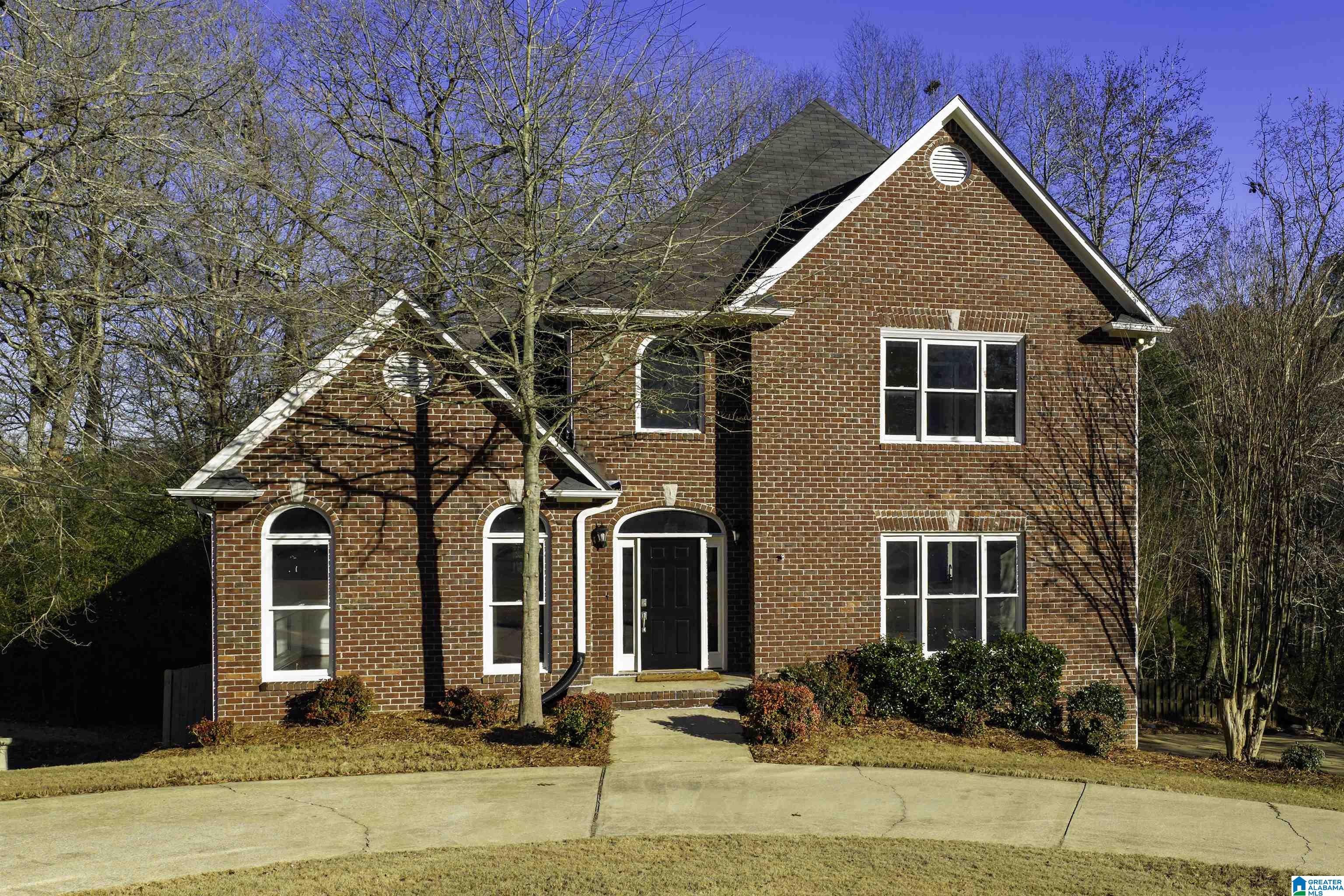 3545 STILL OAKS DRIVE