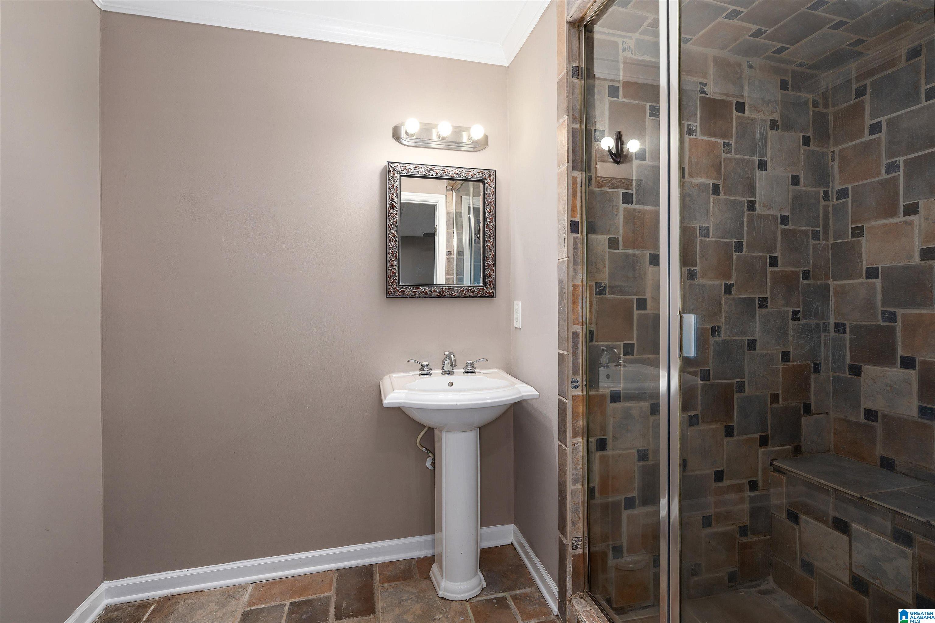 3545 STILL OAKS DRIVE