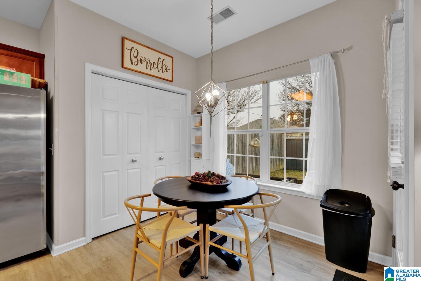 1148 WINDSOR PARKWAY