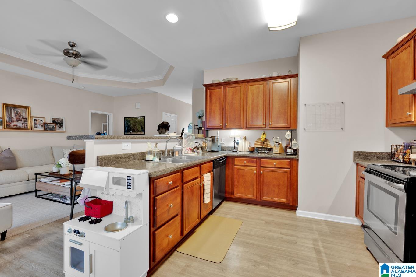 1148 WINDSOR PARKWAY