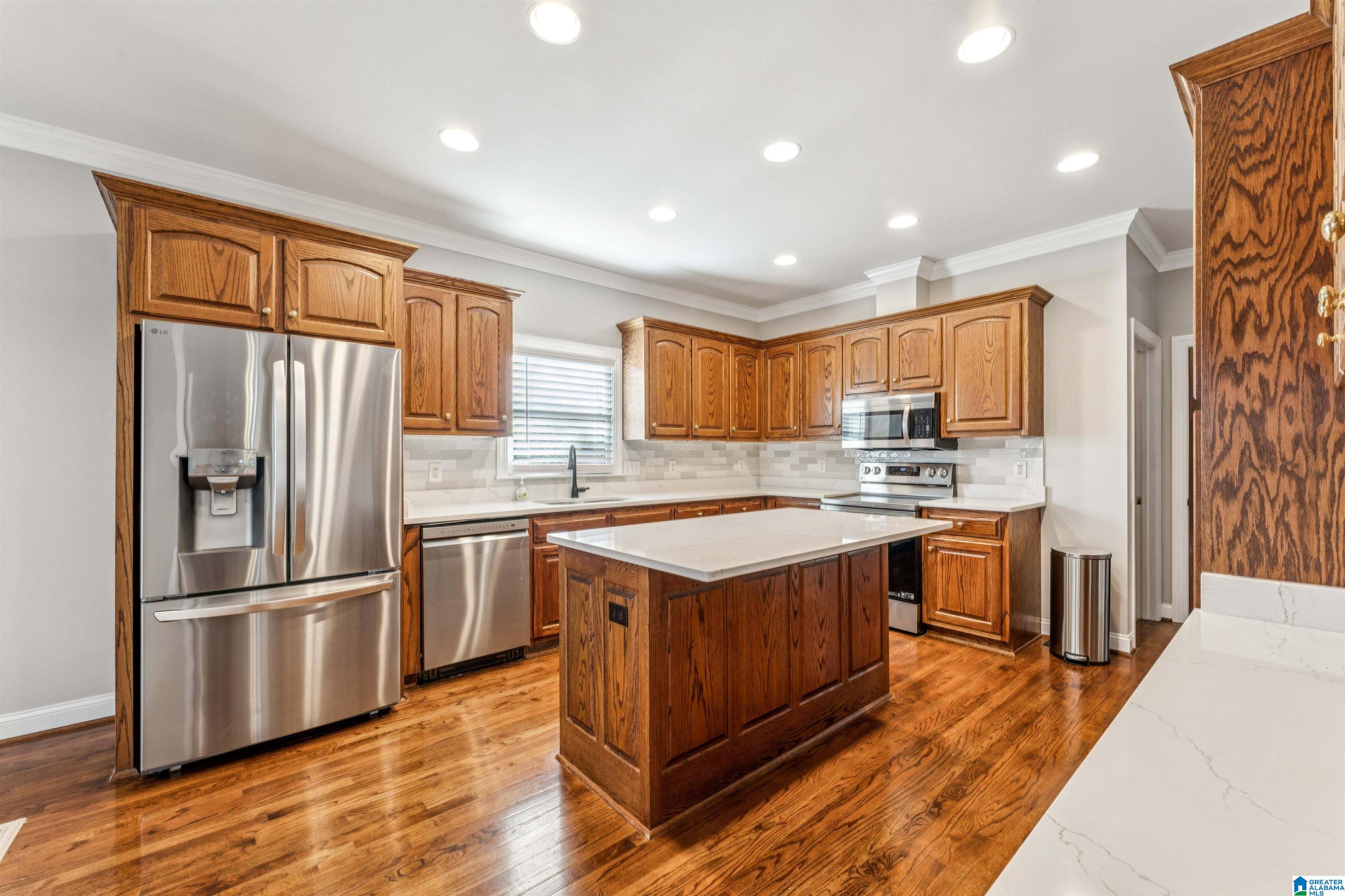 709 CUNNINGHAM CIRCLE