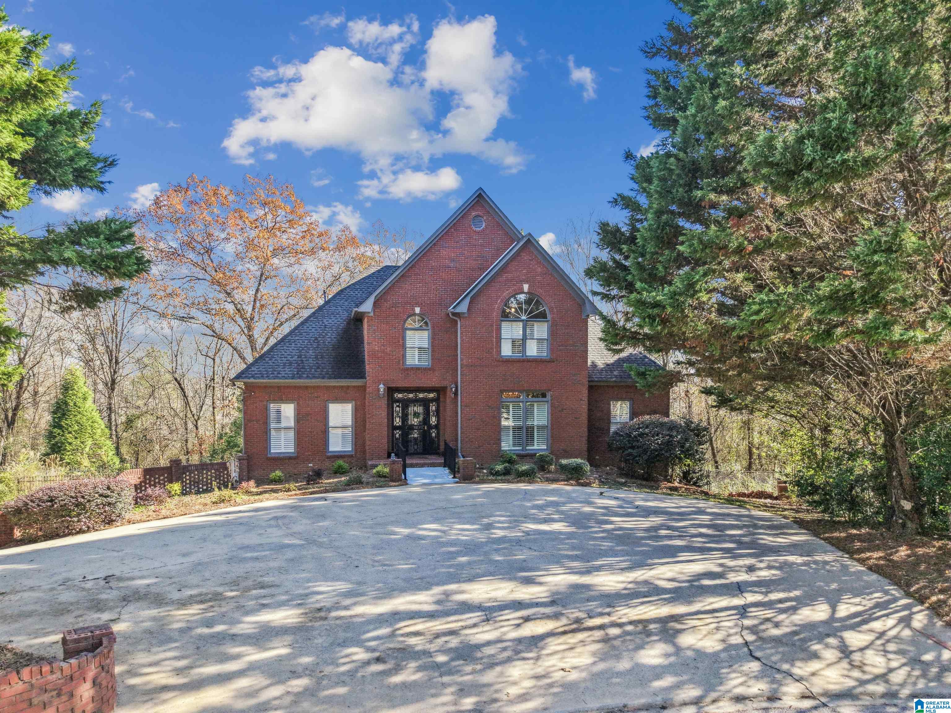 709 CUNNINGHAM CIRCLE