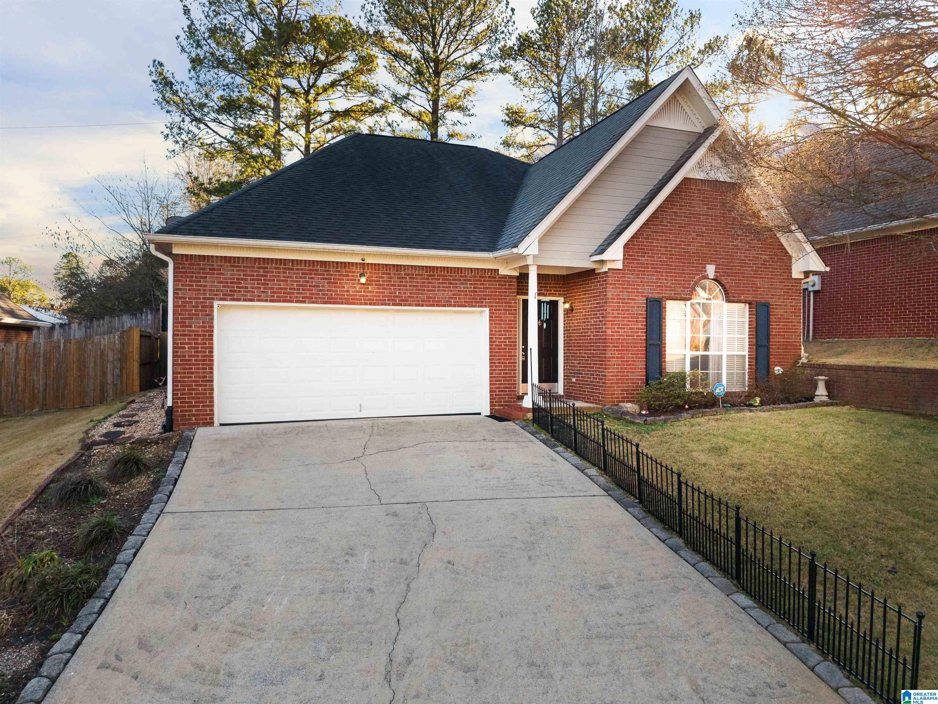 3225 BOXWOOD DRIVE