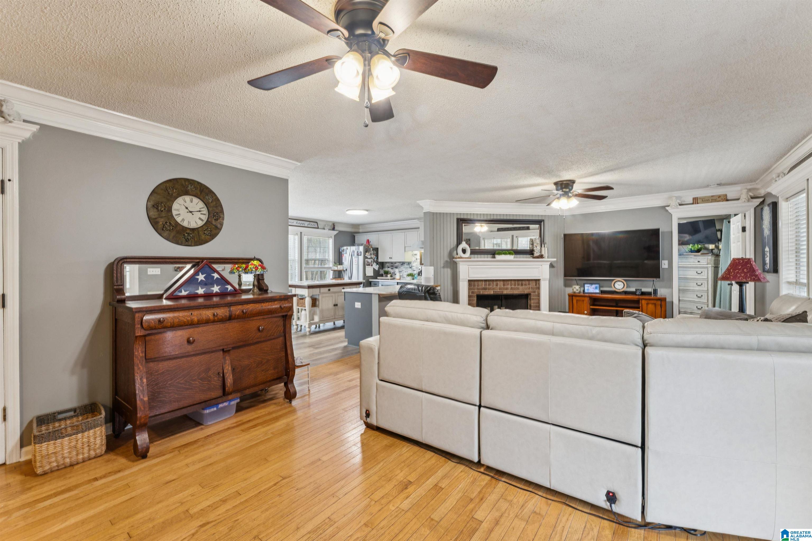 5563 FOTI LANE