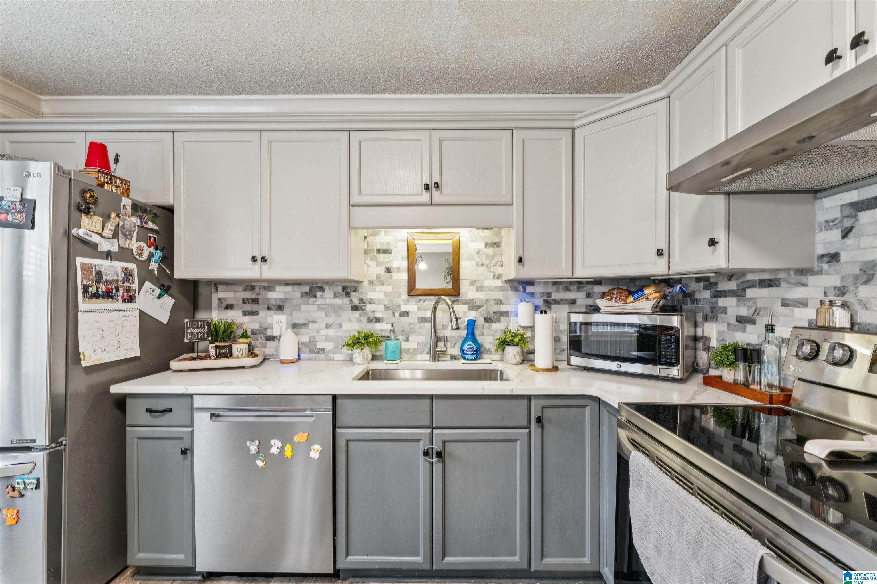 5563 FOTI LANE