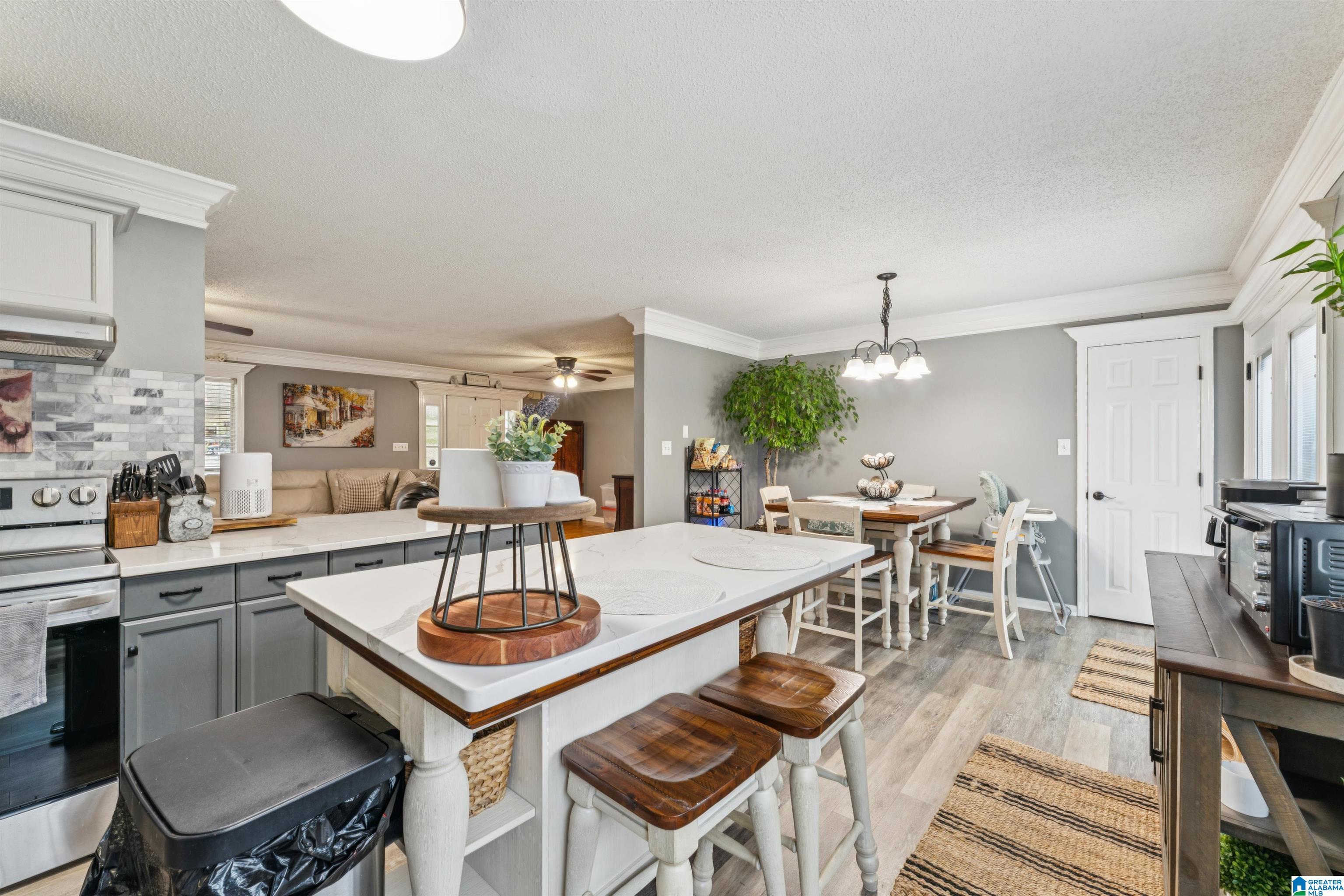 5563 FOTI LANE