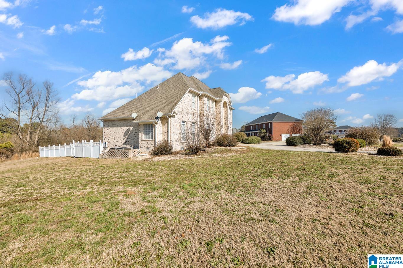 76 DERRICK CIRCLE