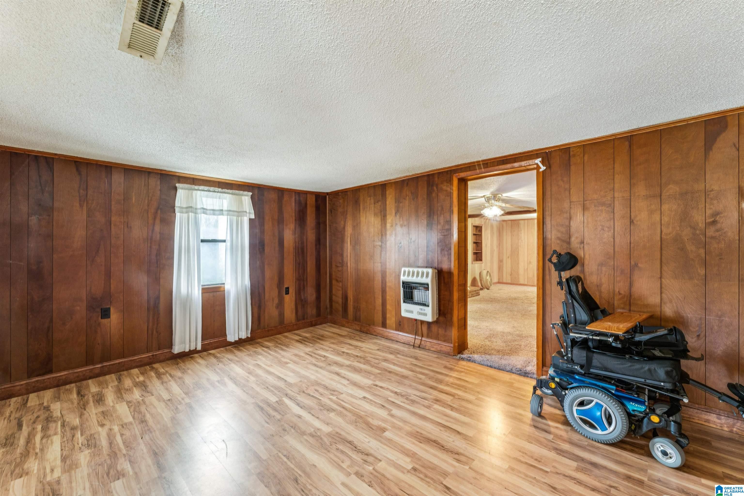 25390 US HIGHWAY 411