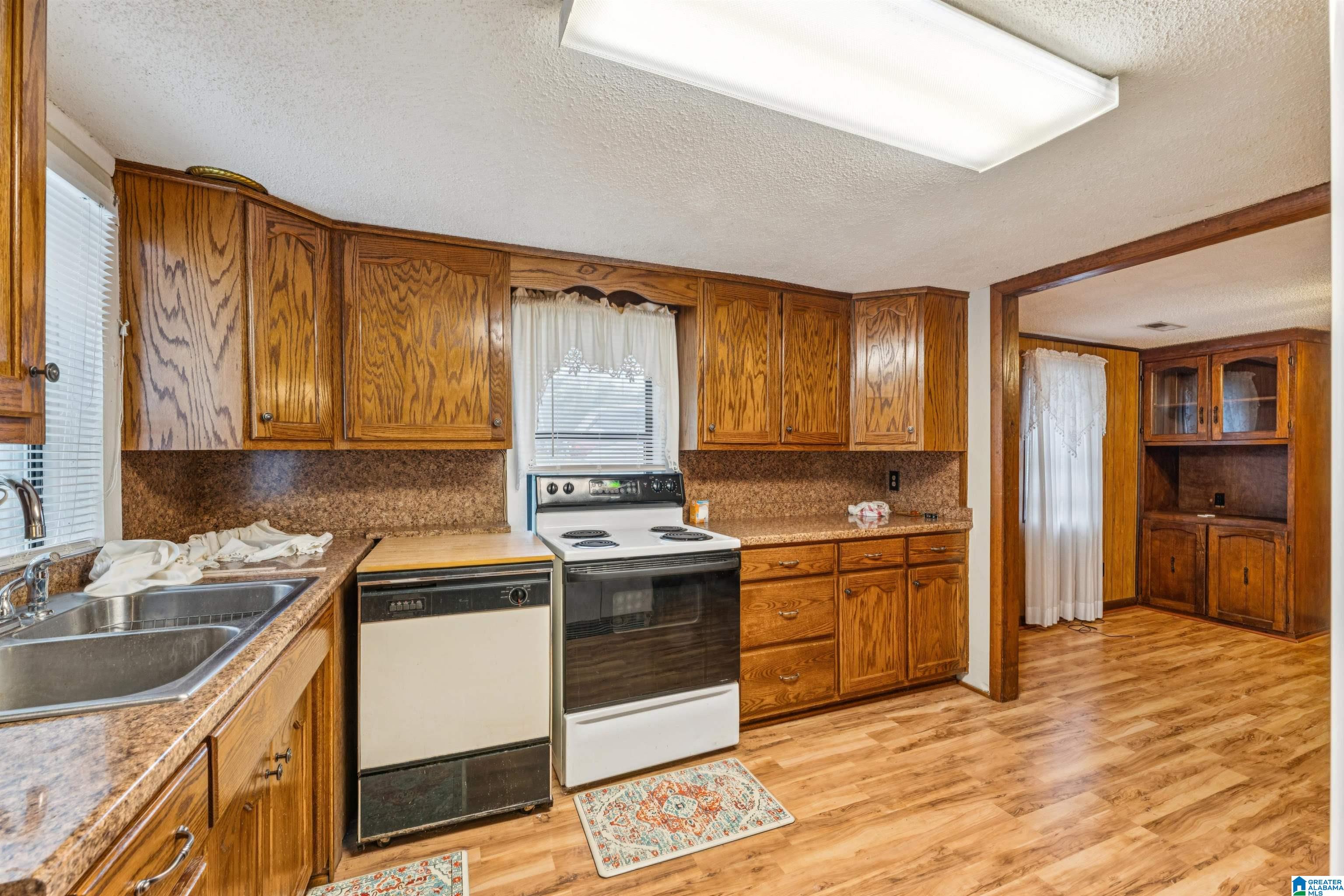 25390 US HIGHWAY 411