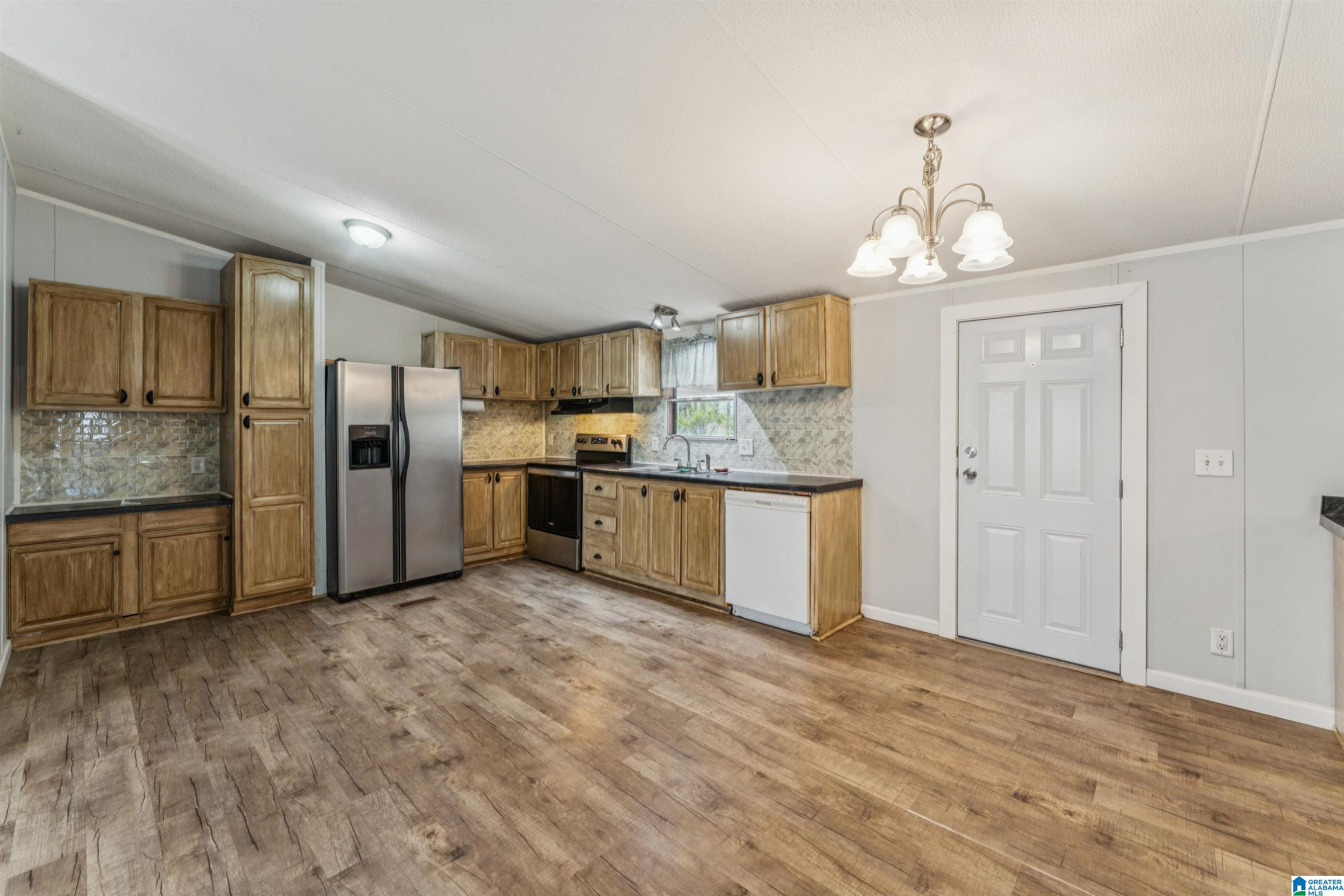 100 BROOKWOOD COURT