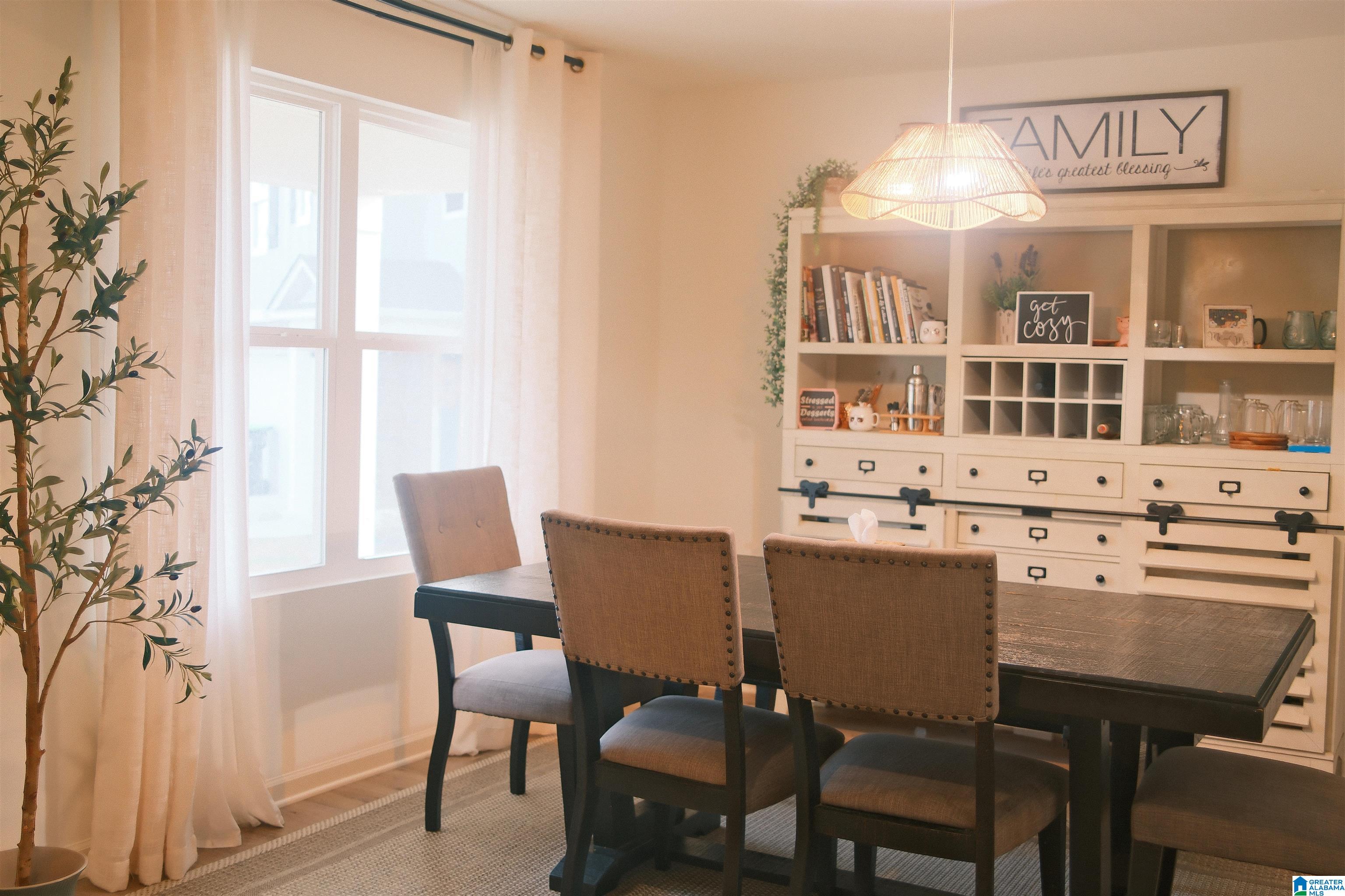 6990 SOUTHERN TRACE LOOP