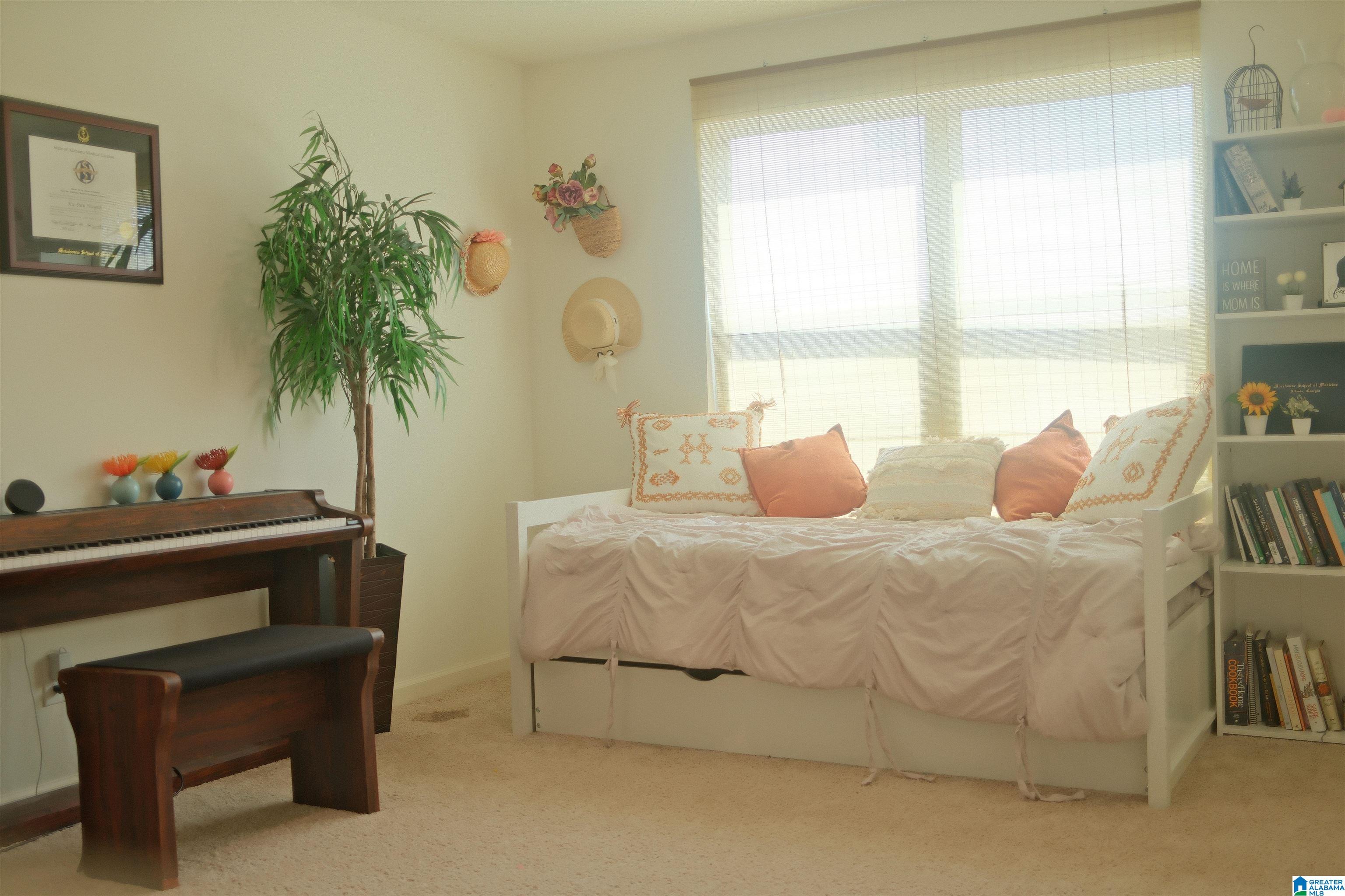 6990 SOUTHERN TRACE LOOP