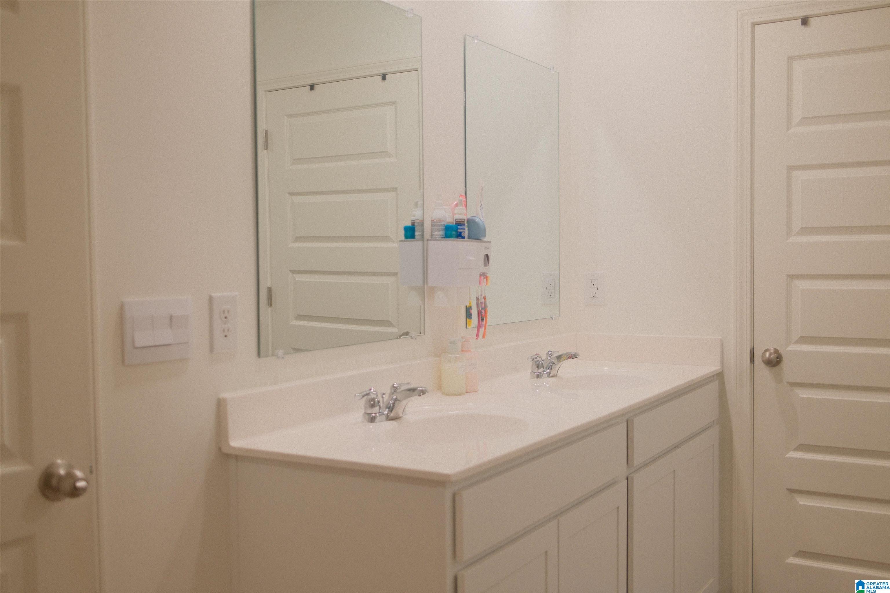 6990 SOUTHERN TRACE LOOP