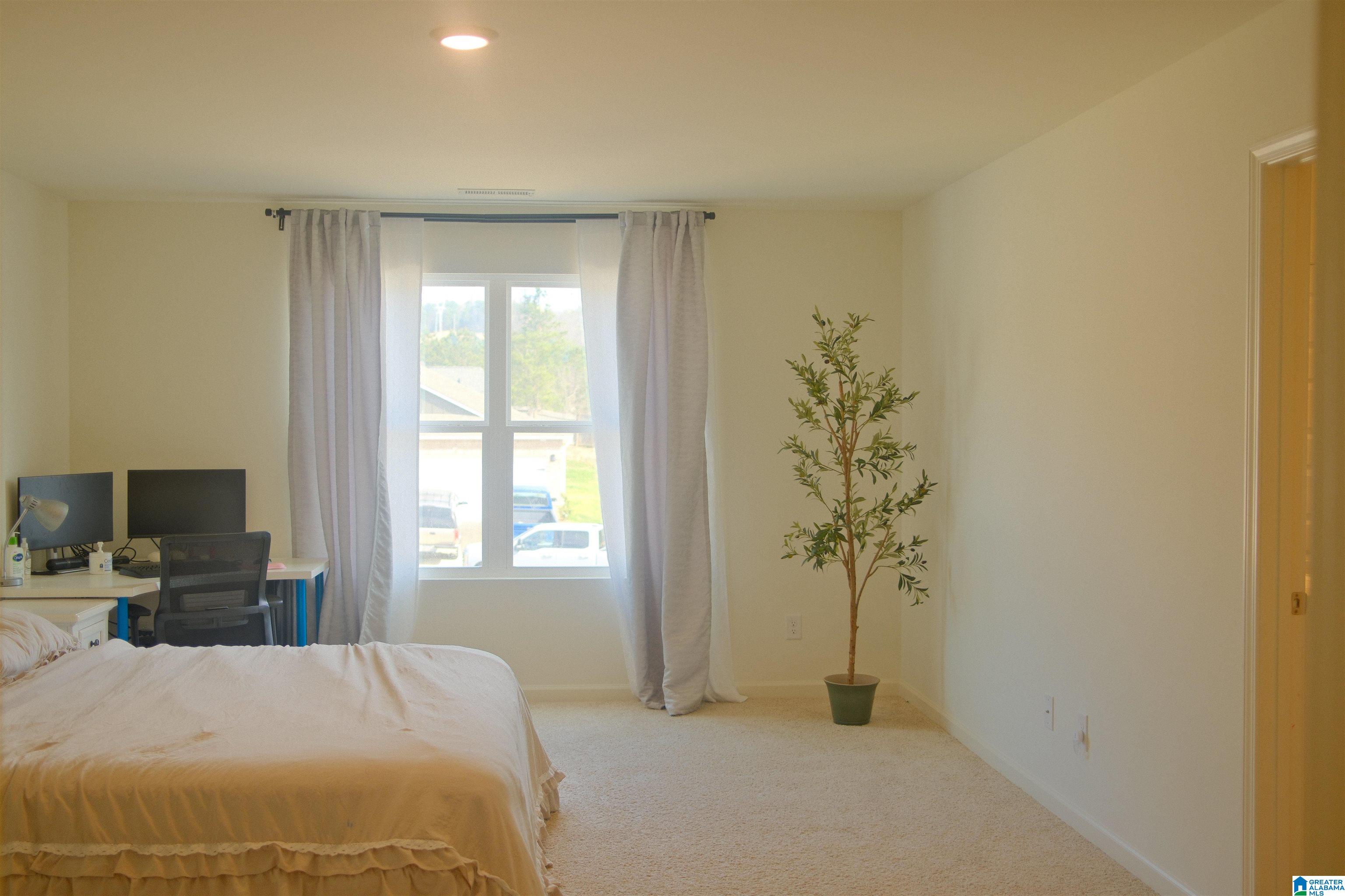 6990 SOUTHERN TRACE LOOP