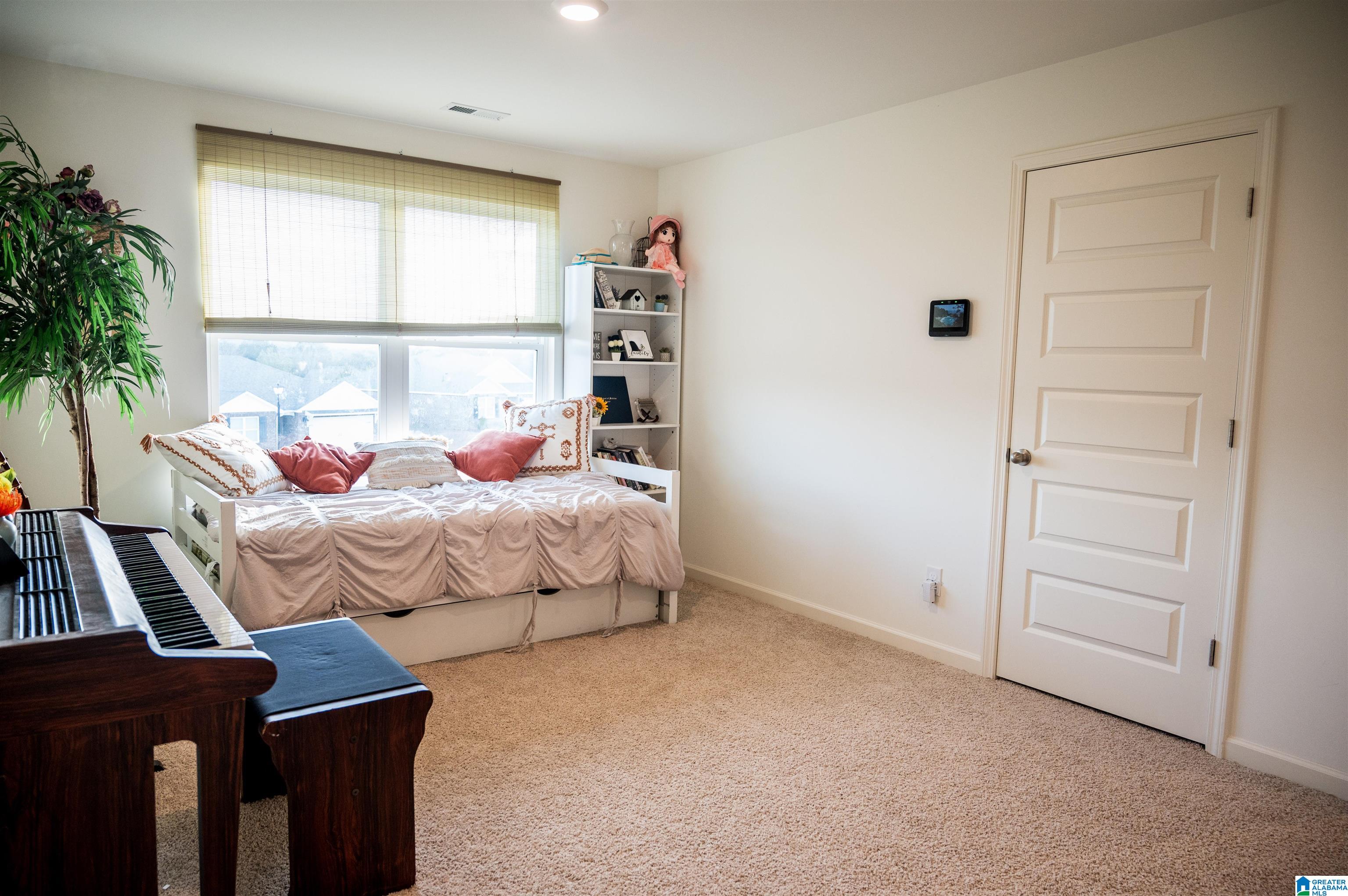 6990 SOUTHERN TRACE LOOP