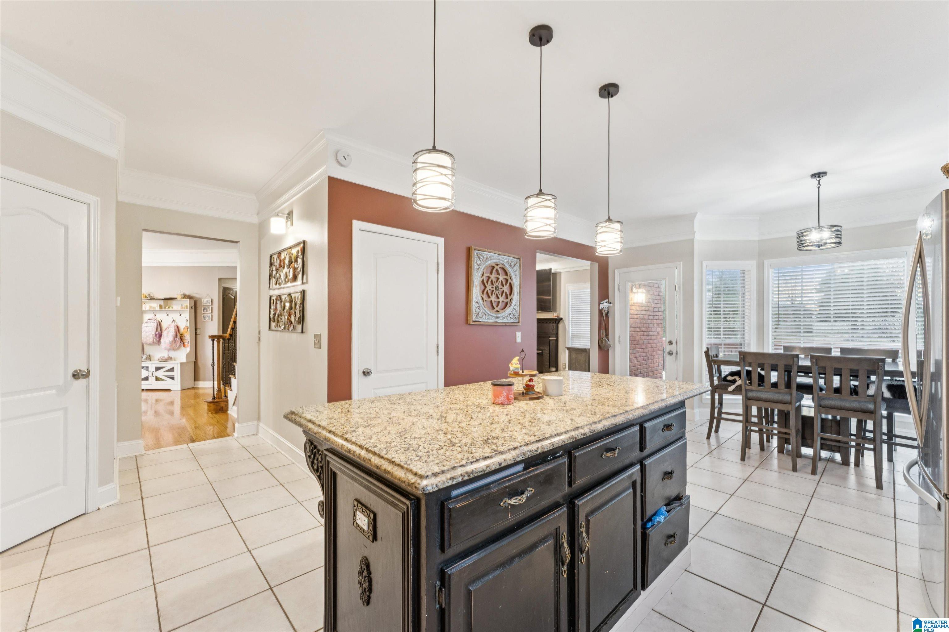8199 CYPRESS WAY