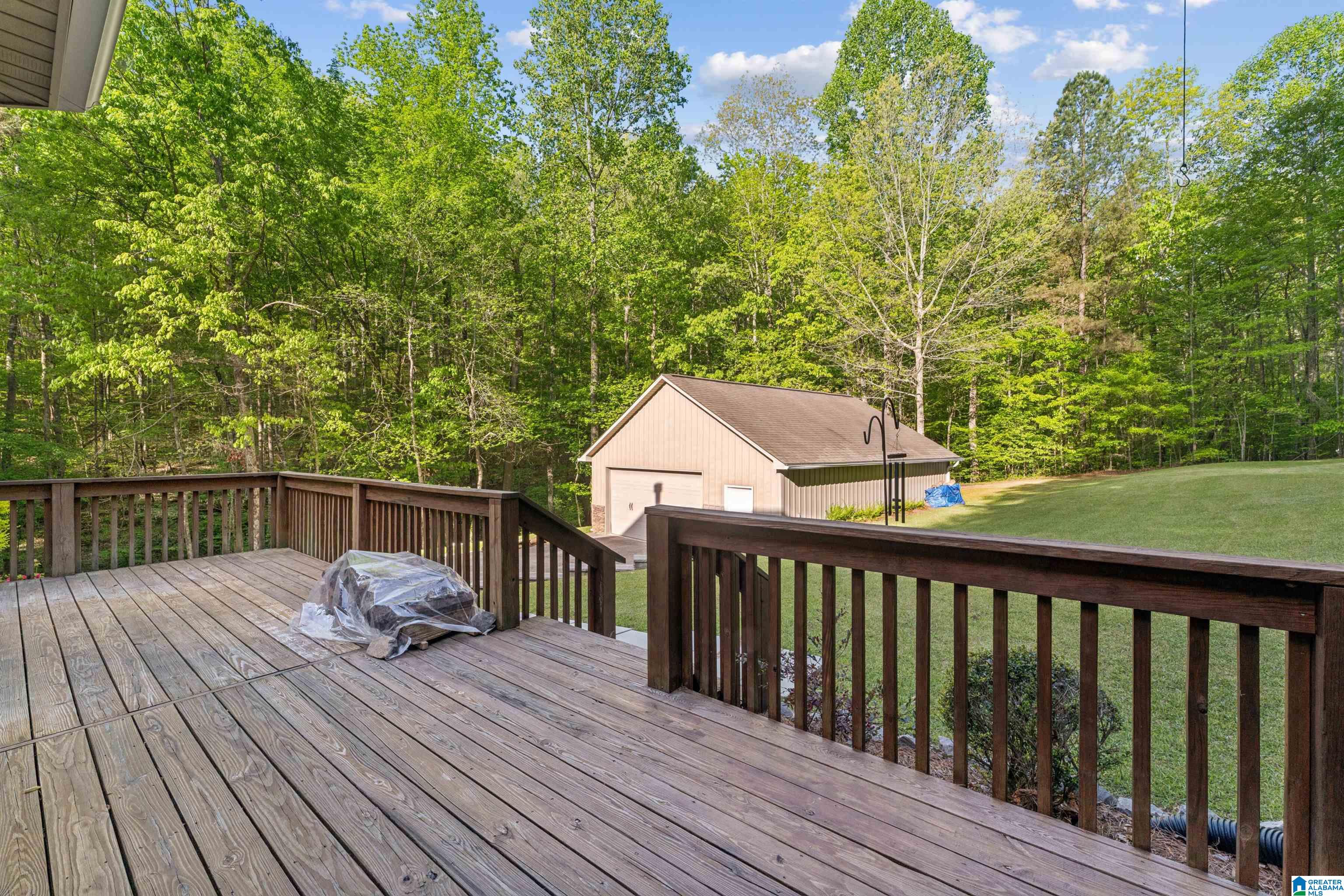 910 TWIN BLUFFS DRIVE