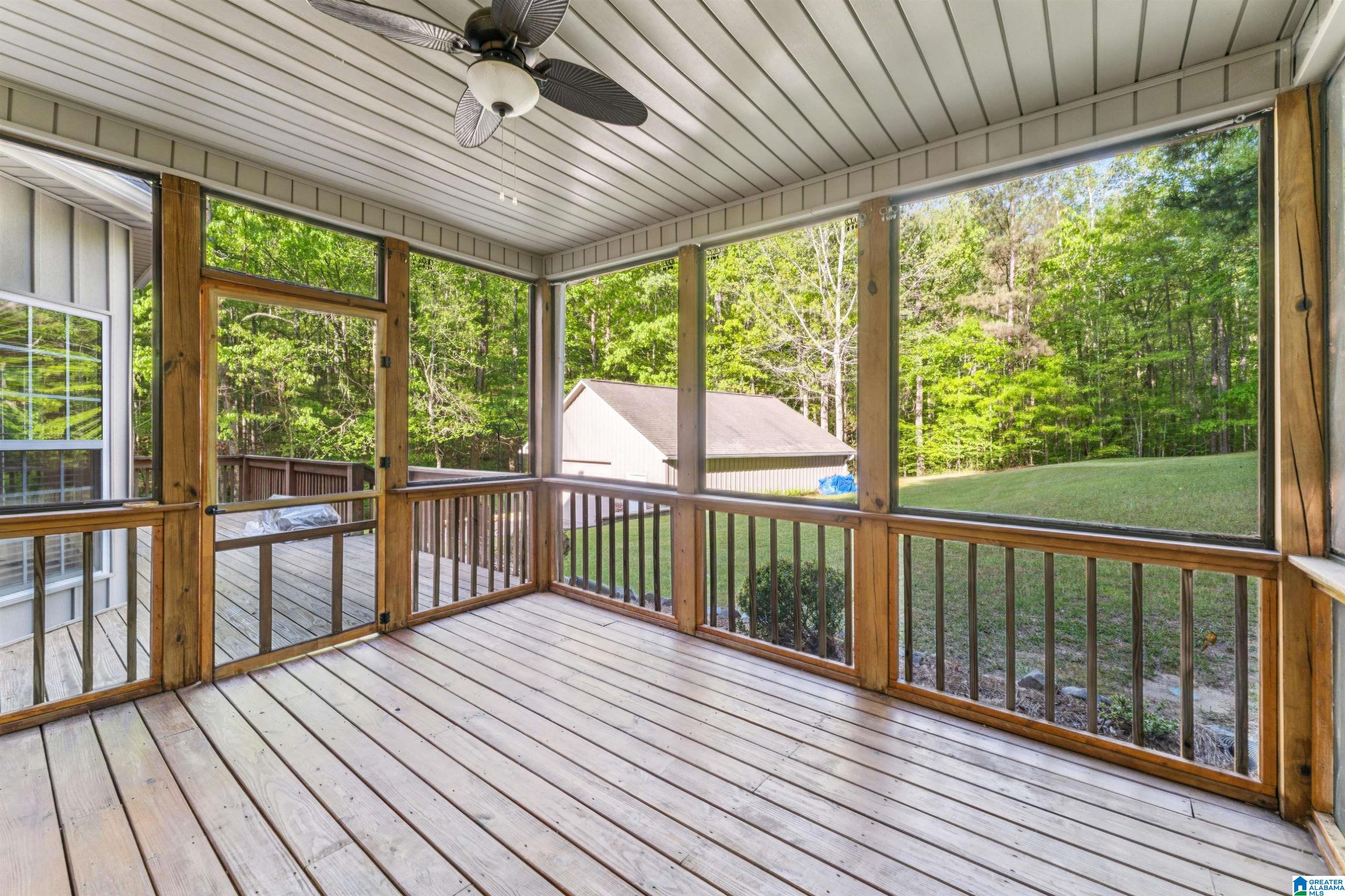 910 TWIN BLUFFS DRIVE