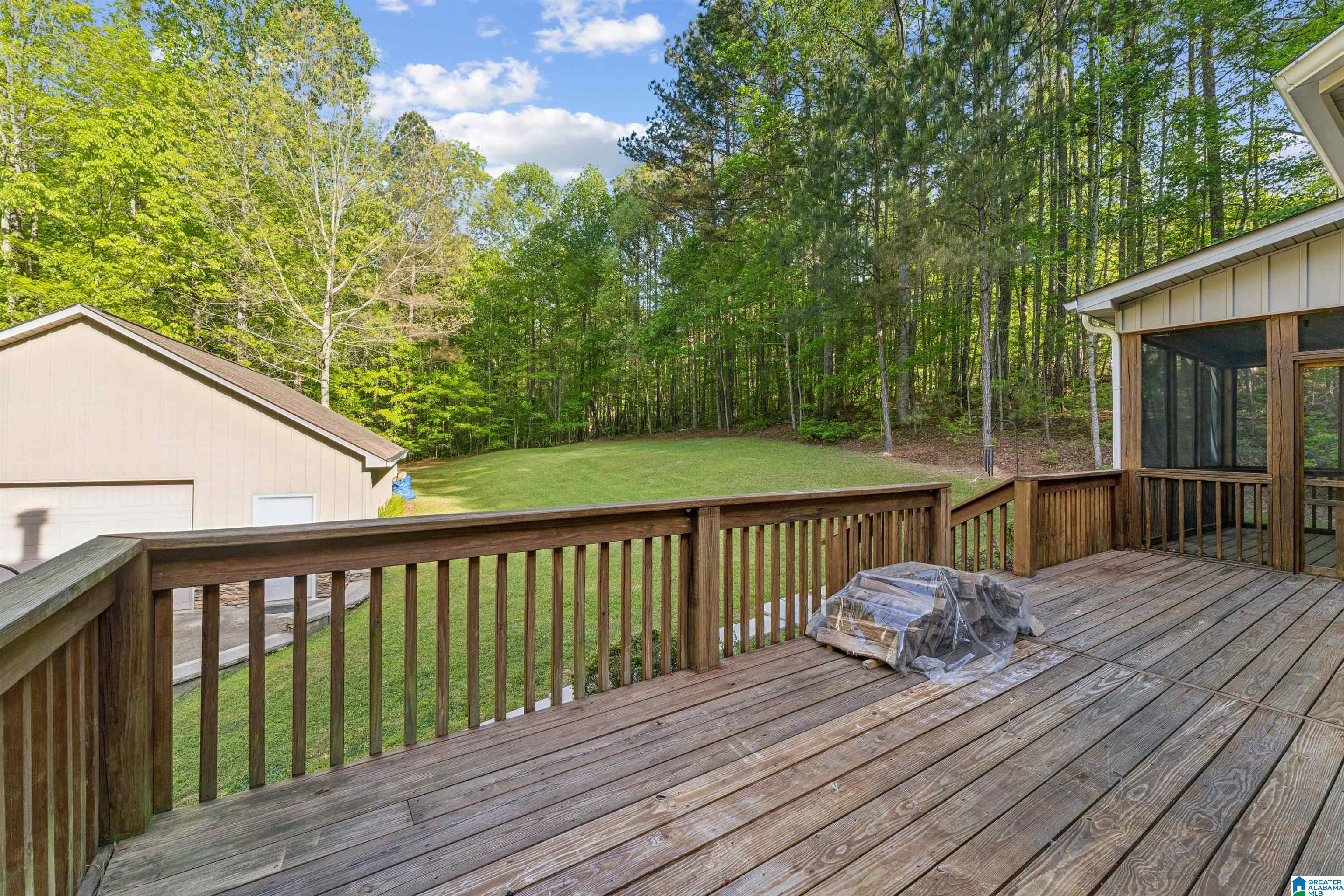 910 TWIN BLUFFS DRIVE