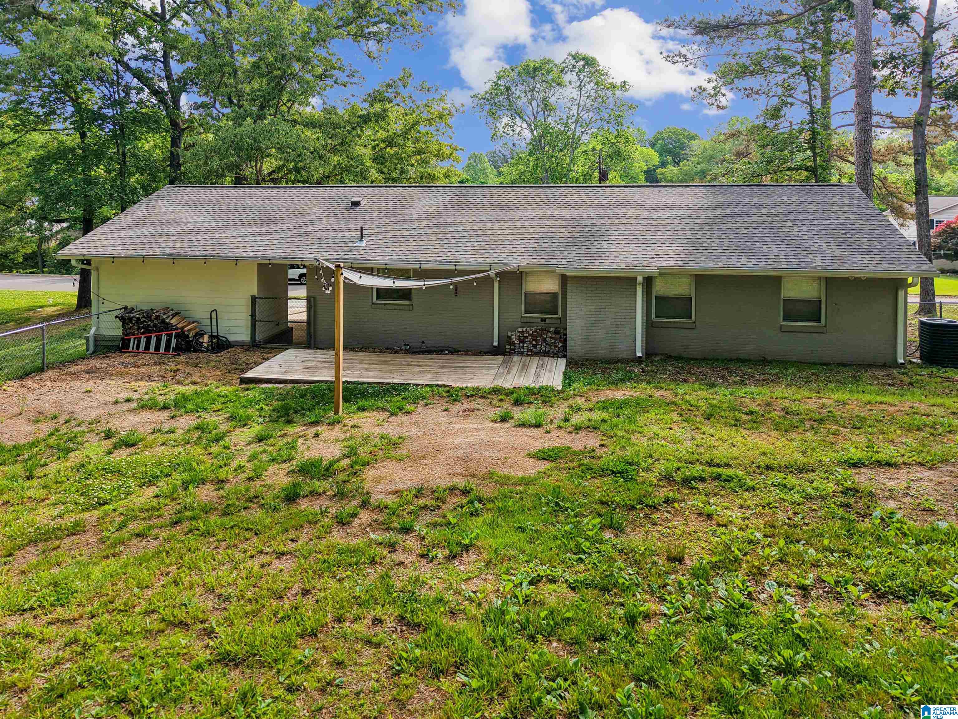 1282 KATHERINE STREET