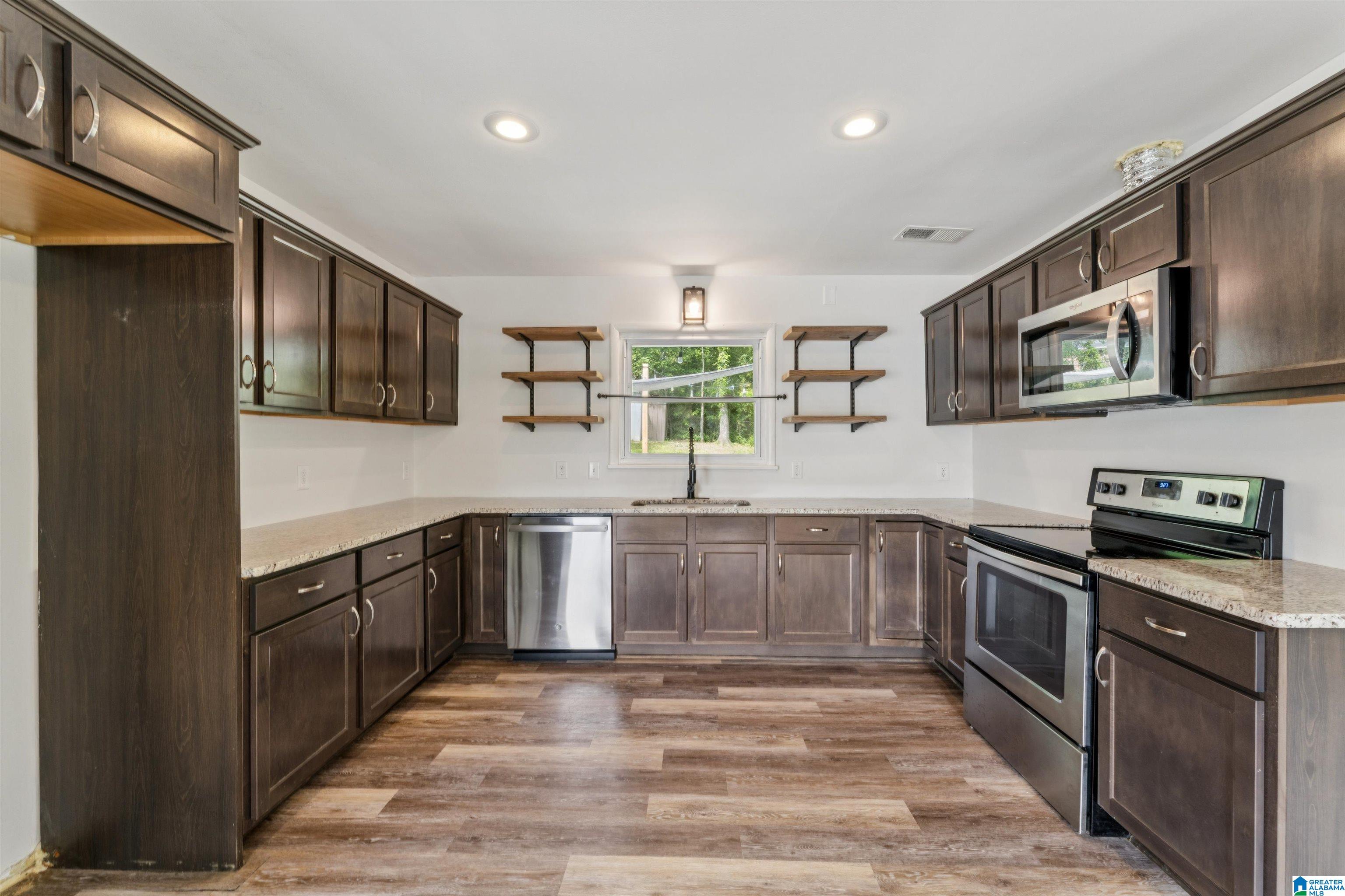 1282 KATHERINE STREET