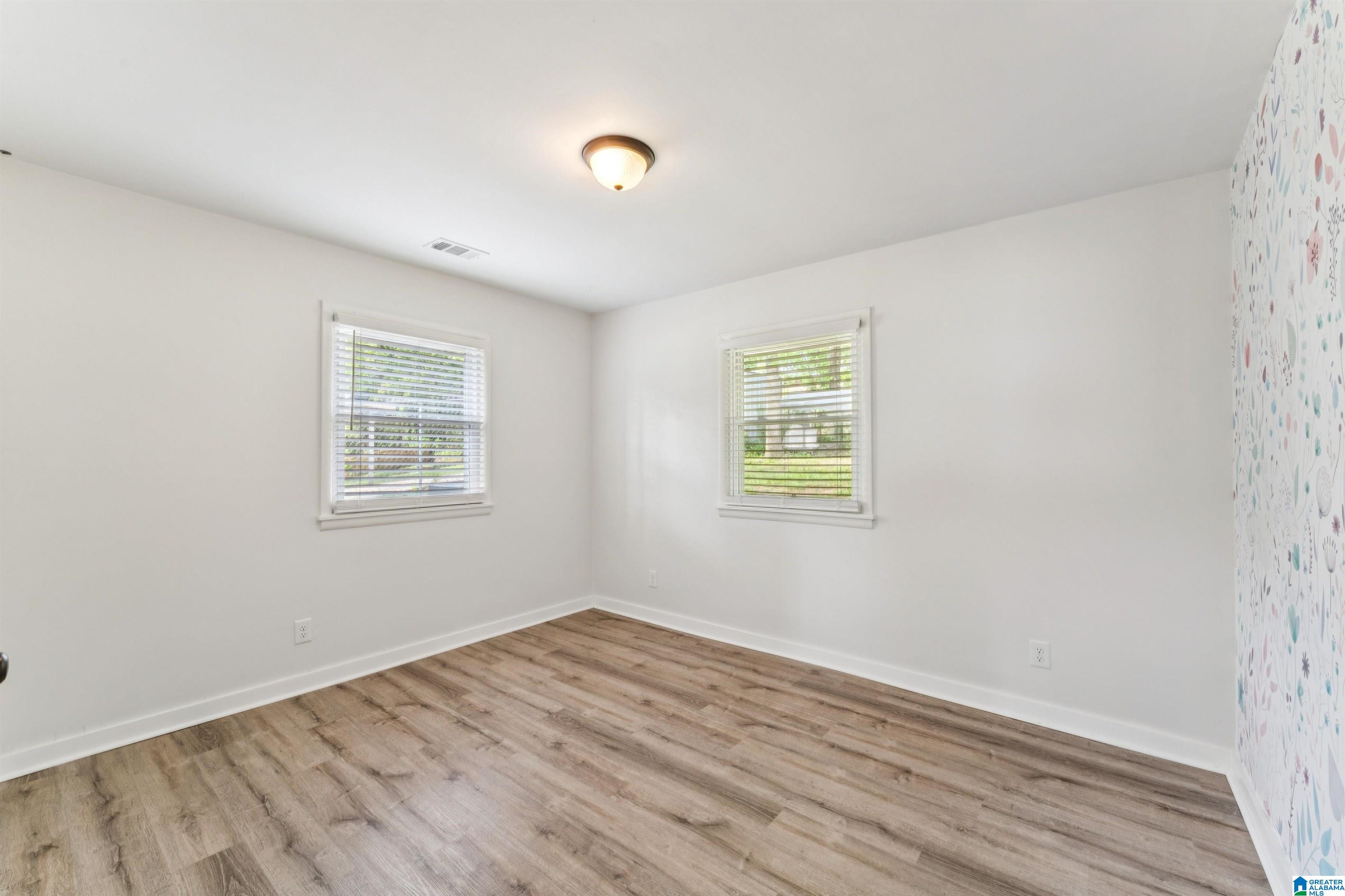 1282 KATHERINE STREET