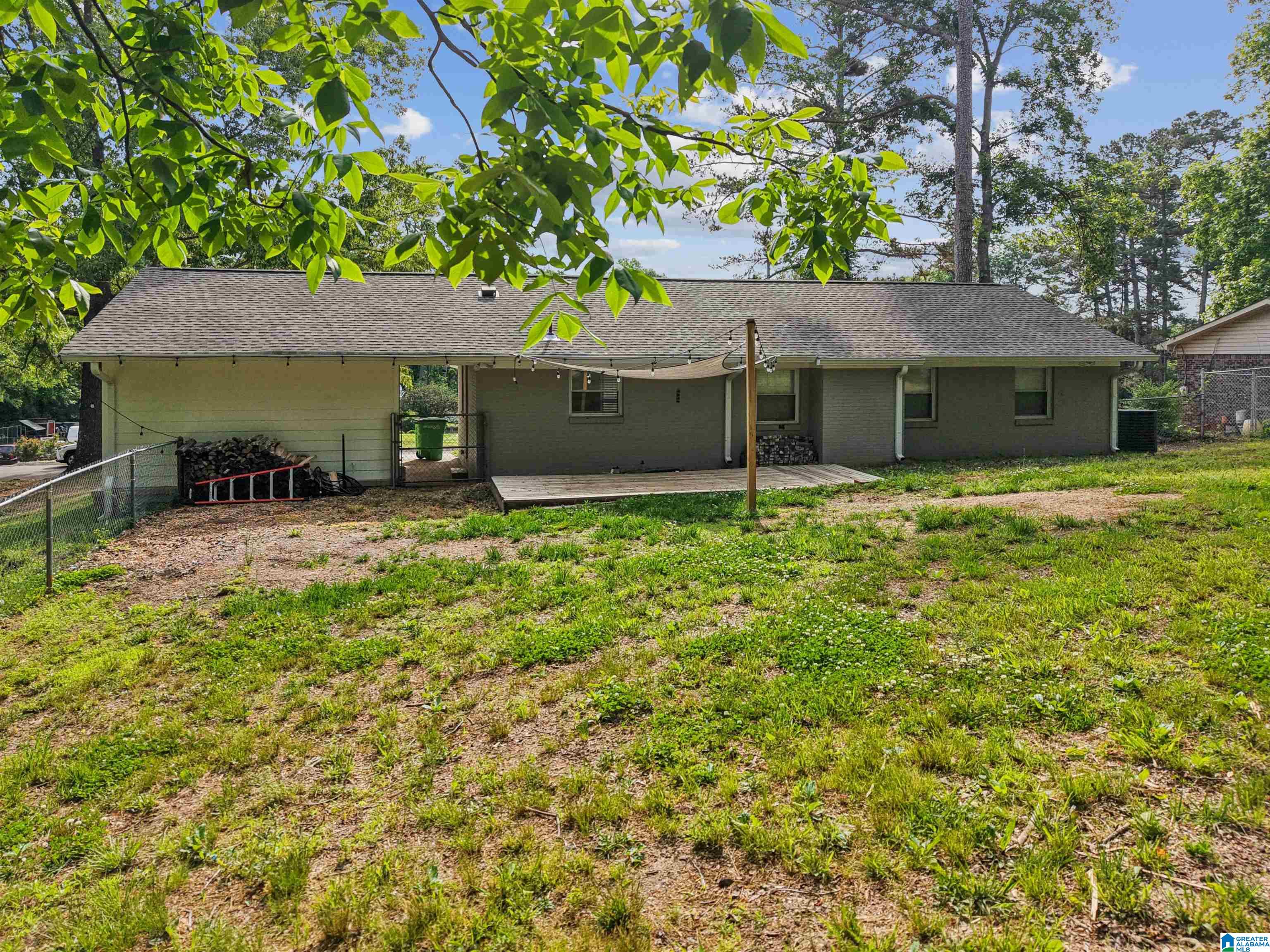 1282 KATHERINE STREET