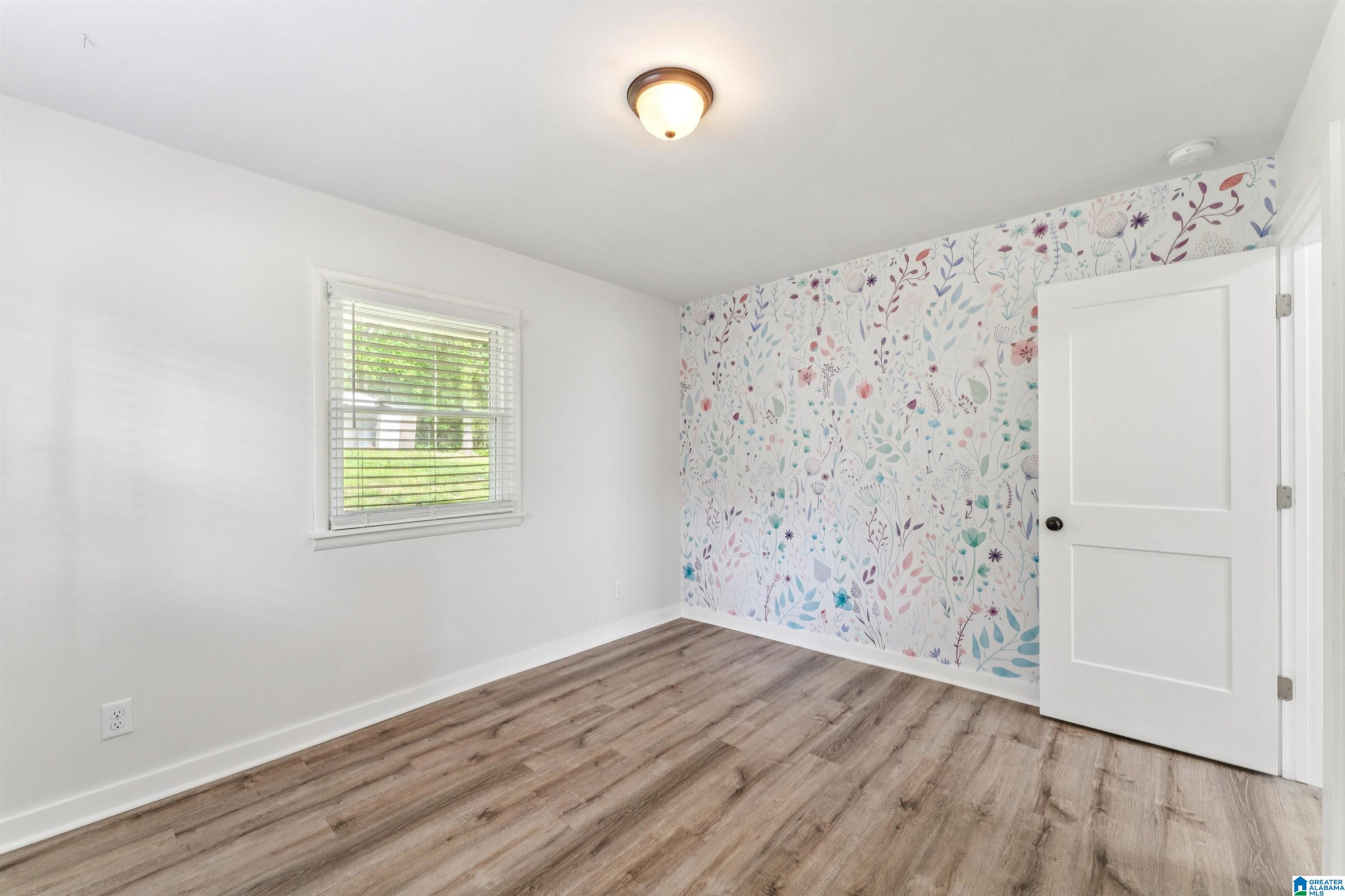 1282 KATHERINE STREET