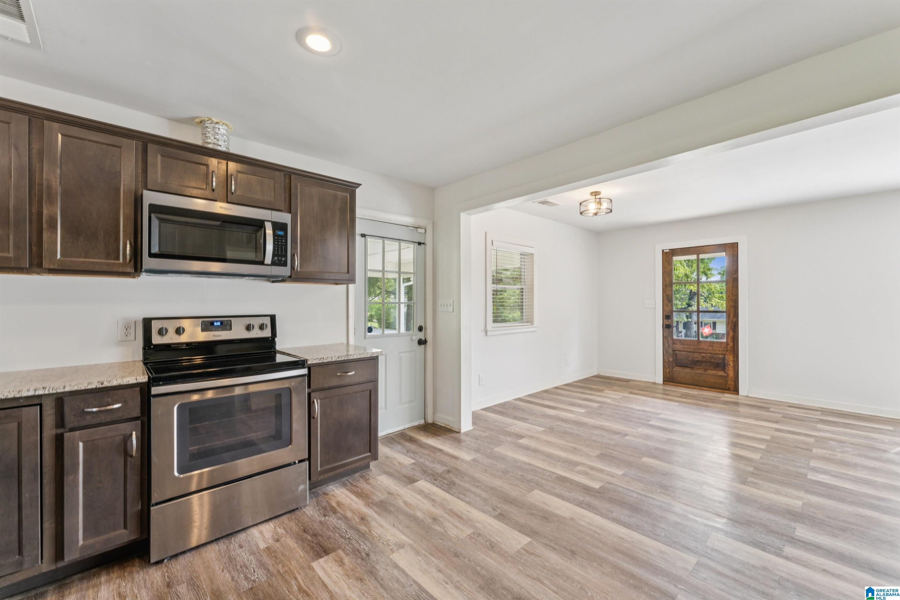 1282 KATHERINE STREET