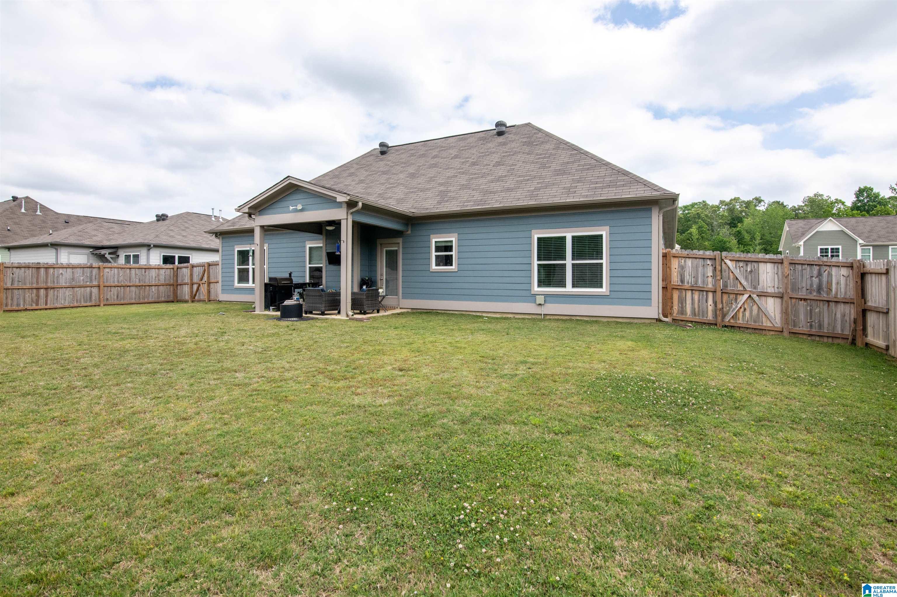 2030 BAXTER AVENUE