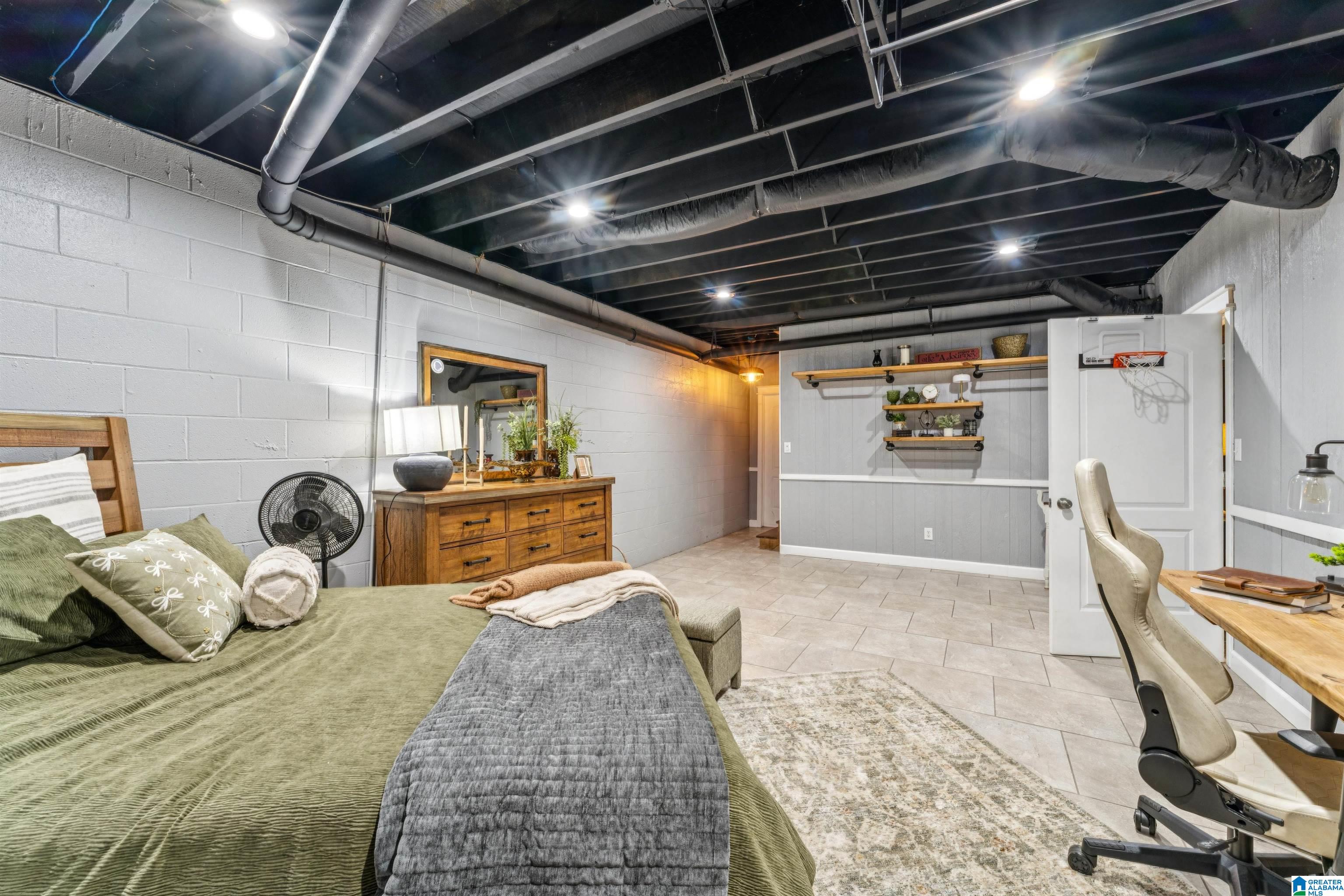 706 OAK VALLEY ROAD