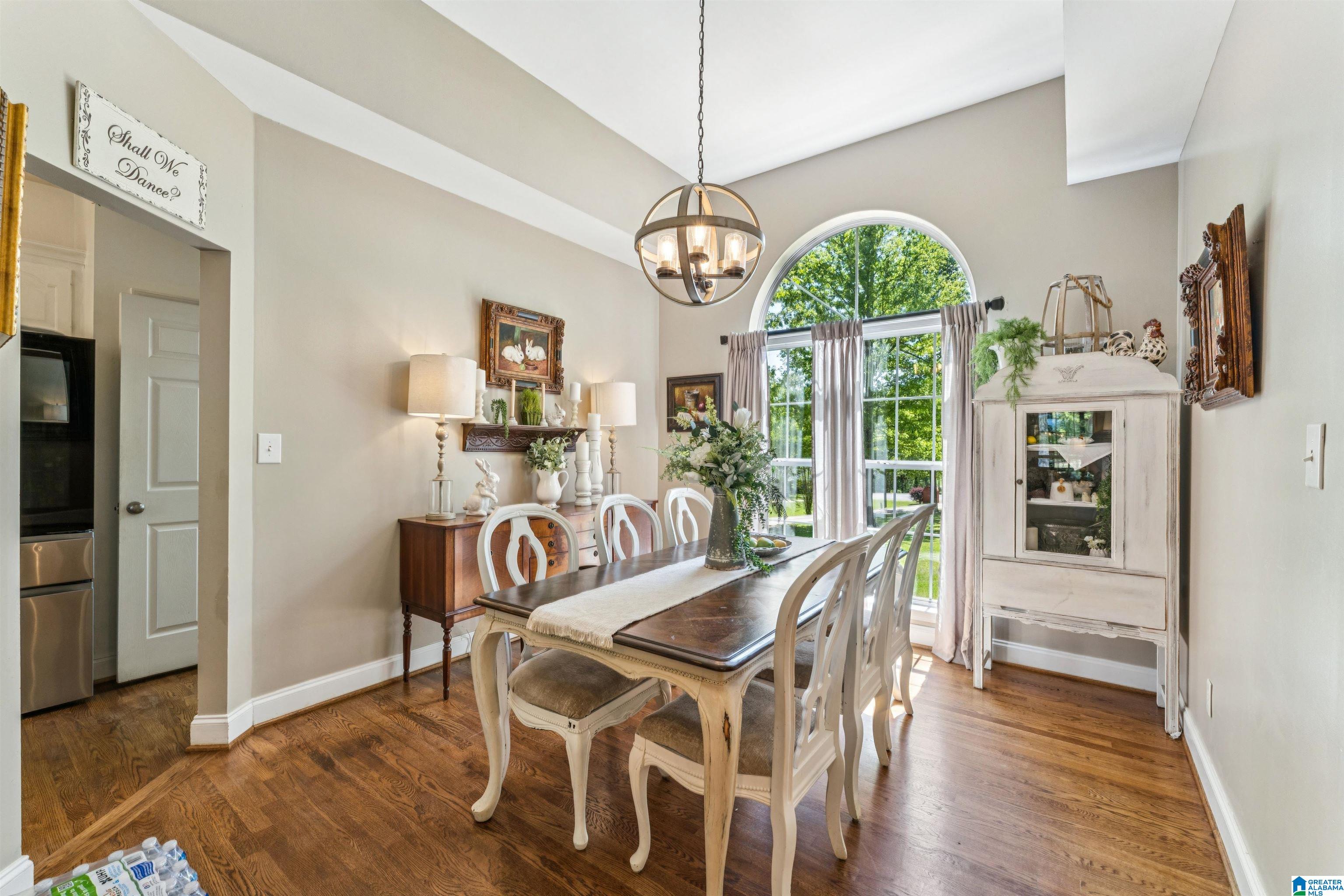 706 OAK VALLEY ROAD