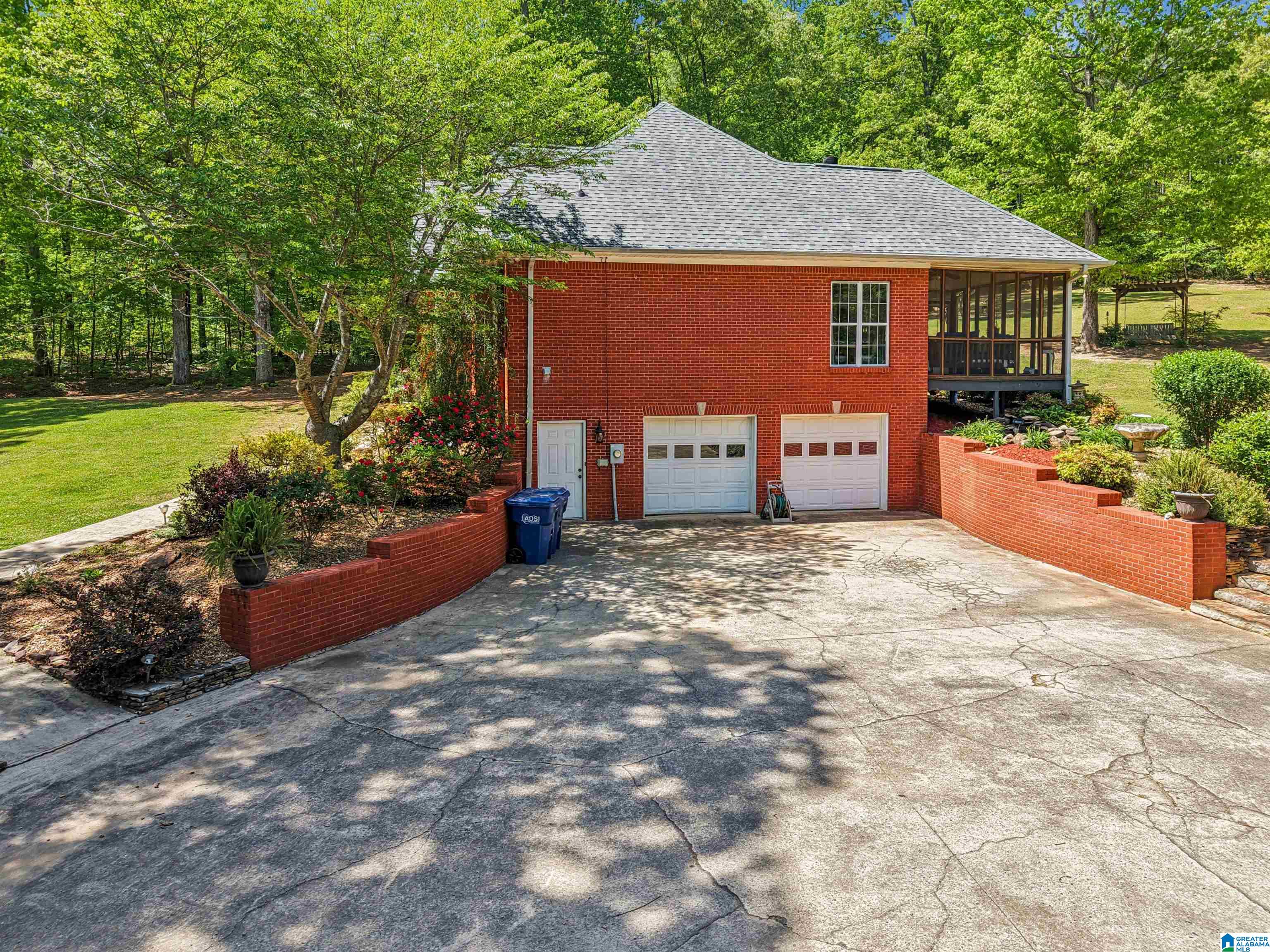 706 OAK VALLEY ROAD