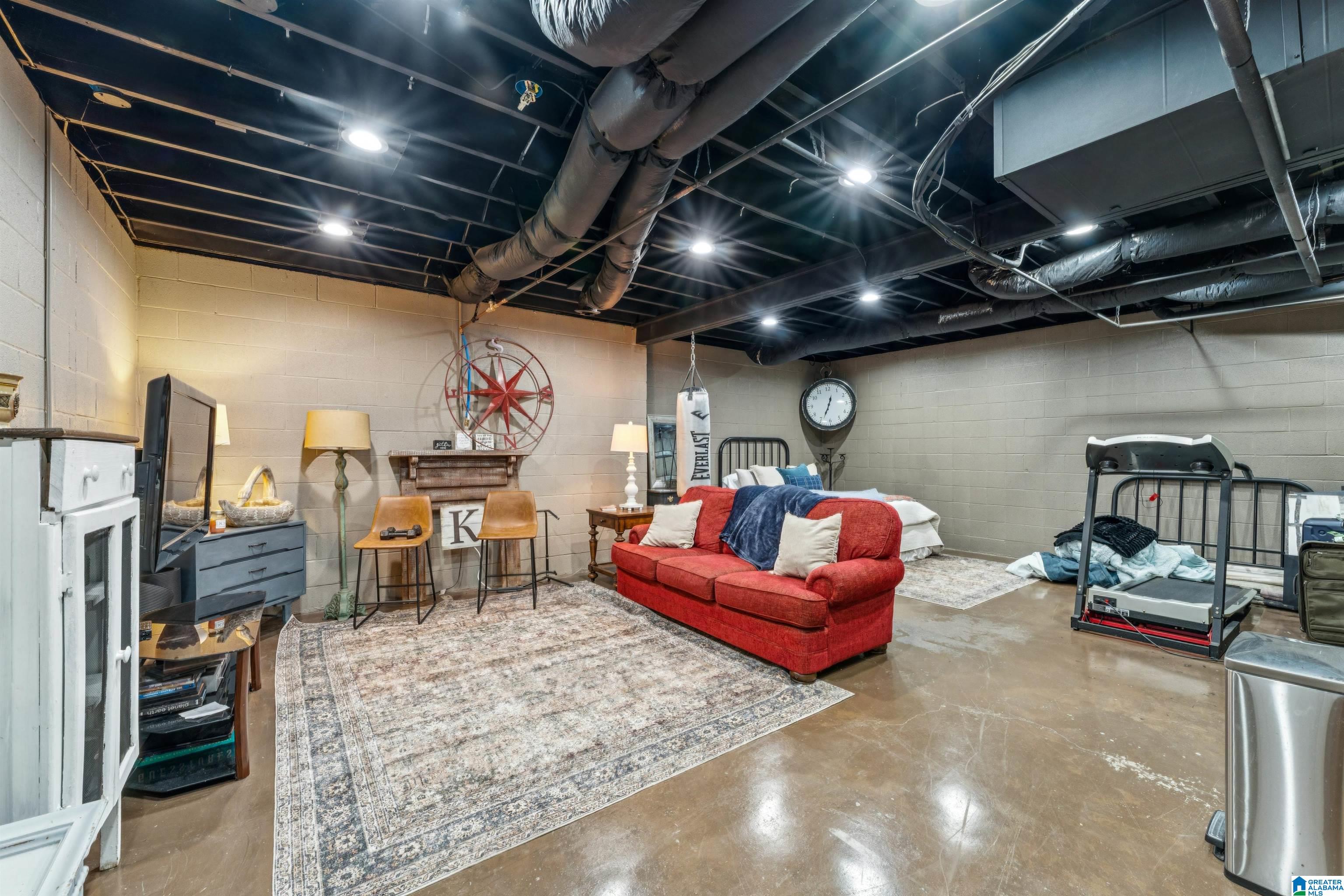 706 OAK VALLEY ROAD
