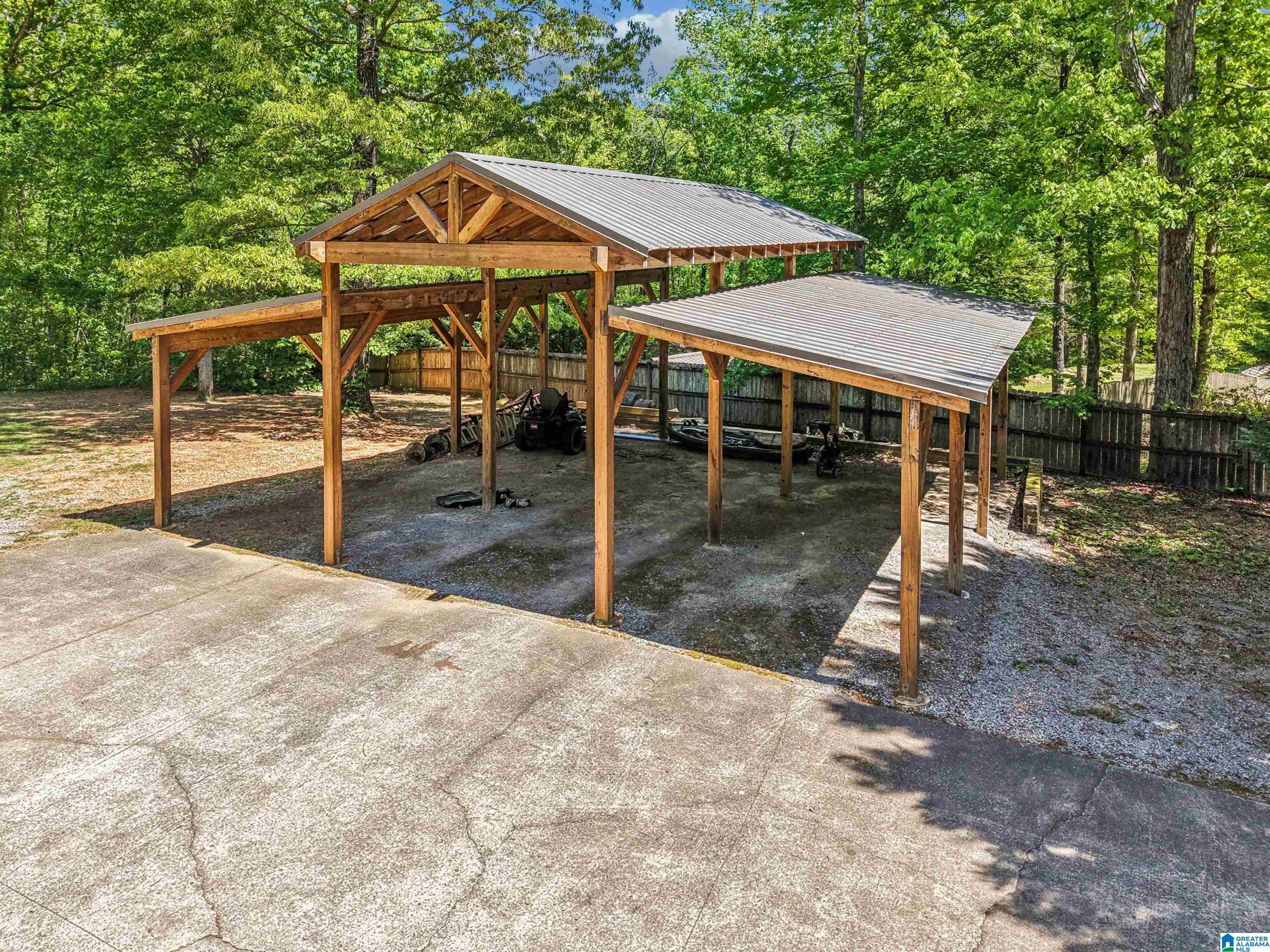 706 OAK VALLEY ROAD