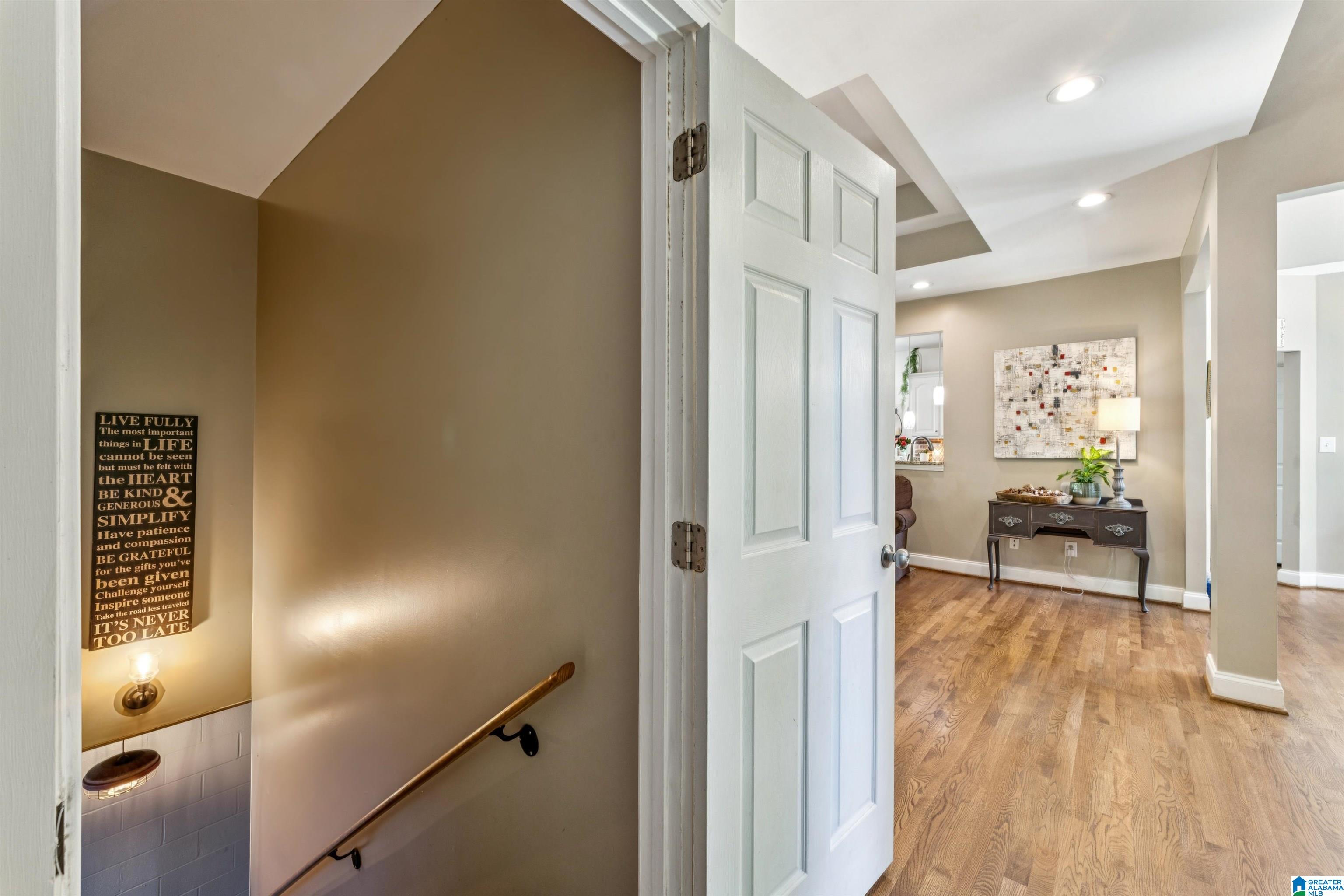 706 OAK VALLEY ROAD